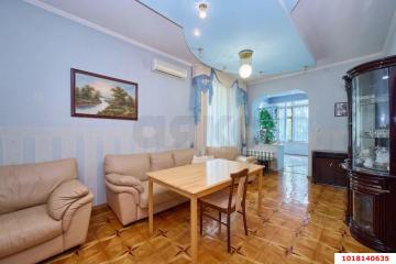 Фото №1: 4-комнатная квартира <span class="whitespace-nowrap">134 м²</span>, <span class="whitespace-nowrap">2/6 эт.</span> - Краснодар, мкр. Черёмушки, ул. Селезнёва, 212