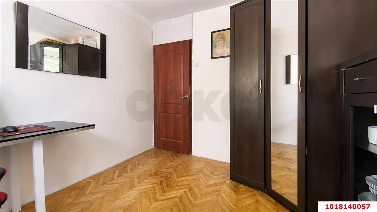 Фото №5: 2-комнатная квартира <span class="whitespace-nowrap">50 м²</span>, <span class="whitespace-nowrap">3/9 эт.</span> - Краснодар, Прикубанский внутригородской округ, мкр. Юбилейный, ул. имени Калинина, 13к48