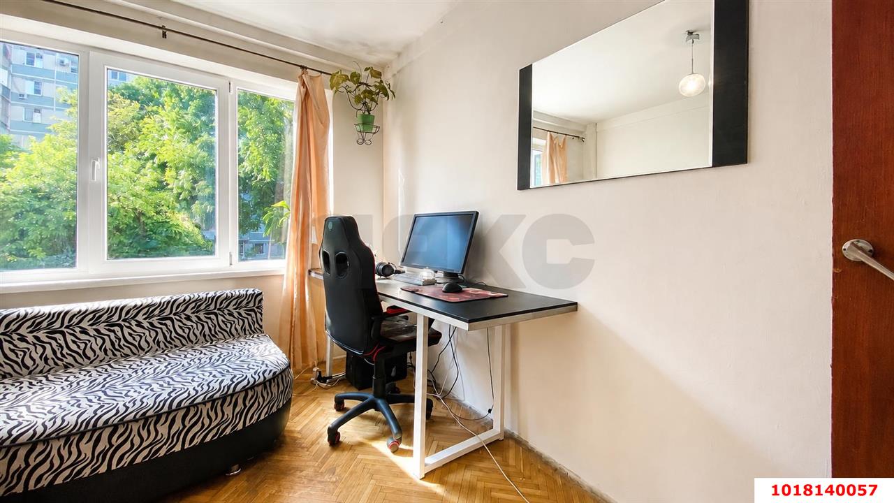 Фото №4: 2-комнатная квартира <span class="whitespace-nowrap">50 м²</span>, <span class="whitespace-nowrap">3/9 эт.</span> - Краснодар, Прикубанский внутригородской округ, мкр. Юбилейный, ул. имени Калинина, 13к48