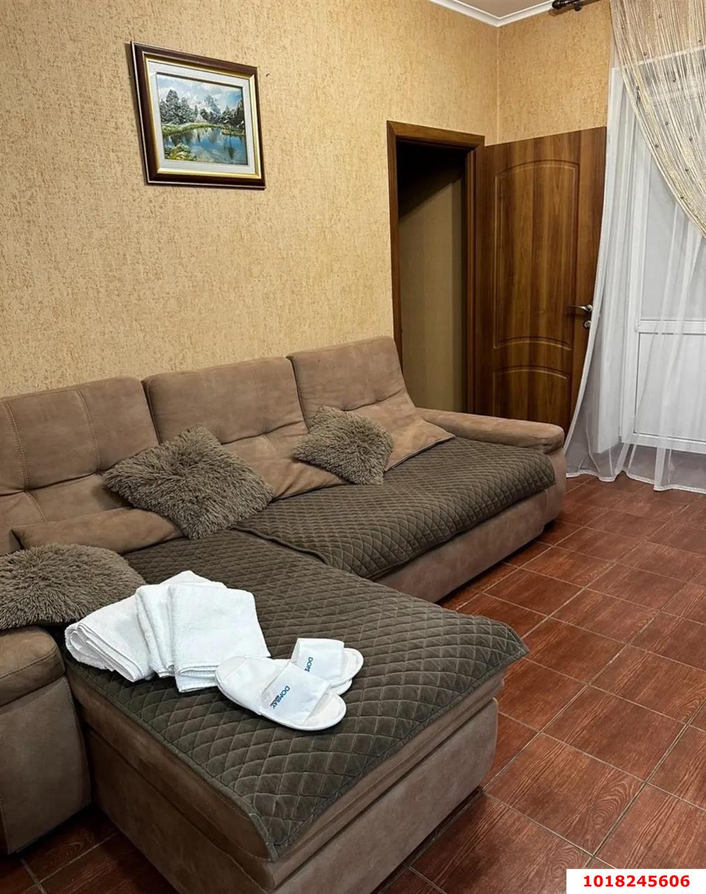 Фото №4: 3-комнатная квартира <span class="whitespace-nowrap">68 м²</span>, <span class="whitespace-nowrap">1/6 эт.</span> - курортный  Домбай, мкр. курорт Домбай, ул. Аланская, 25