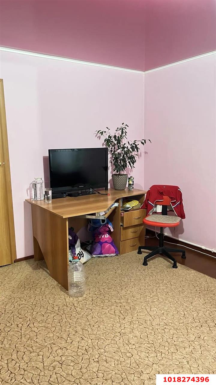 Фото №4: Дом <span class="whitespace-nowrap">48 м²</span> <span class="whitespace-nowrap">+ 21 сот.</span>, <span class="whitespace-nowrap">1 эт.</span> - Старовеличковская, ул. Красная