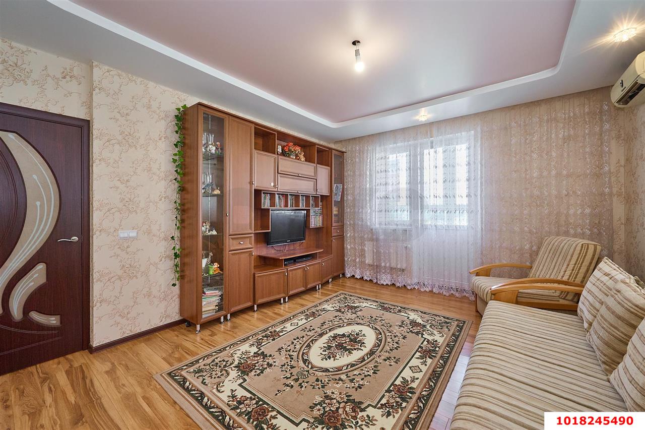 Фото №11: 3-комнатная квартира <span class="whitespace-nowrap">78 м²</span>, <span class="whitespace-nowrap">5/17 эт.</span> - Краснодар, Прикубанский внутригородской округ, Восточно-Кругликовский, мкр. ЖК Легенда, ул. имени 40-летия Победы, 135