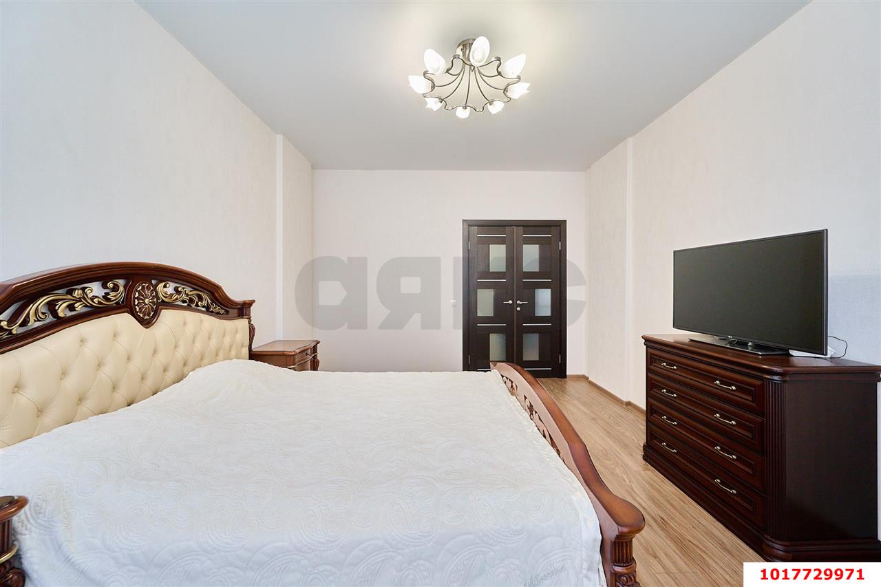 Фото №4: 1-комнатная квартира <span class="whitespace-nowrap">48 м²</span>, <span class="whitespace-nowrap">5/16 эт.</span> - Краснодар, Прикубанский внутригородской округ, Фестивальный, ЖК Екатеринодар, мкр. Солнечный, ул. Архитектора Петина, 18/2