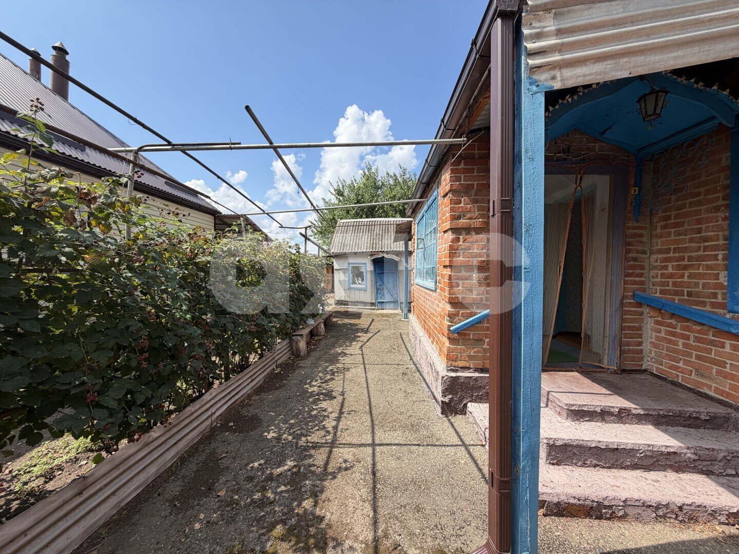 Фото №4: Дом <span class="whitespace-nowrap">64 м²</span> <span class="whitespace-nowrap">+ 6 сот.</span>, <span class="whitespace-nowrap">1 эт.</span> - Кореновск, мкр. 3-й квартал, ул. Лермонтова