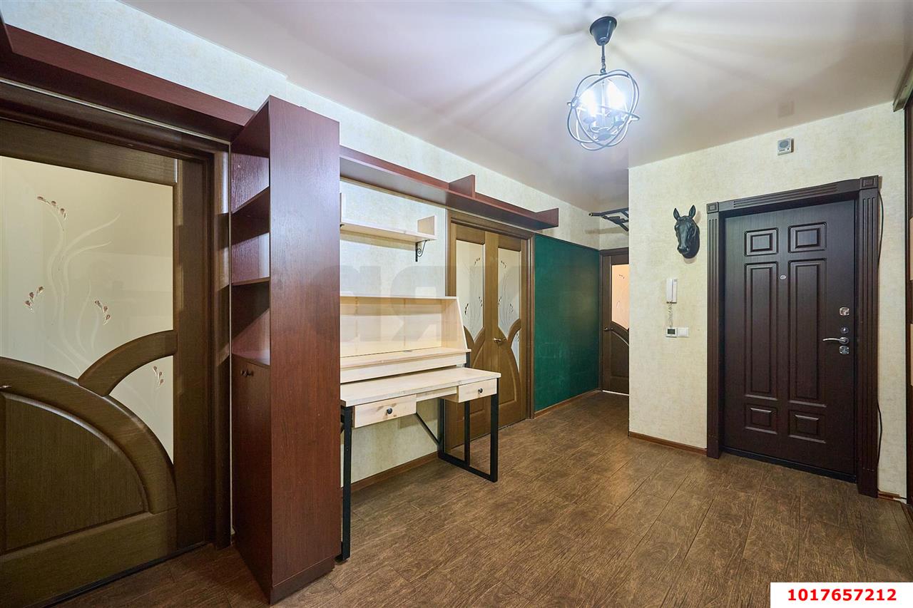 Фото №23: 2-комнатная квартира 80&nbsp;м², 11/18&nbsp;эт. - Краснодар, Центральный внутригородской округ, мкр. Центральный, ул. Железнодорожная, 2/1