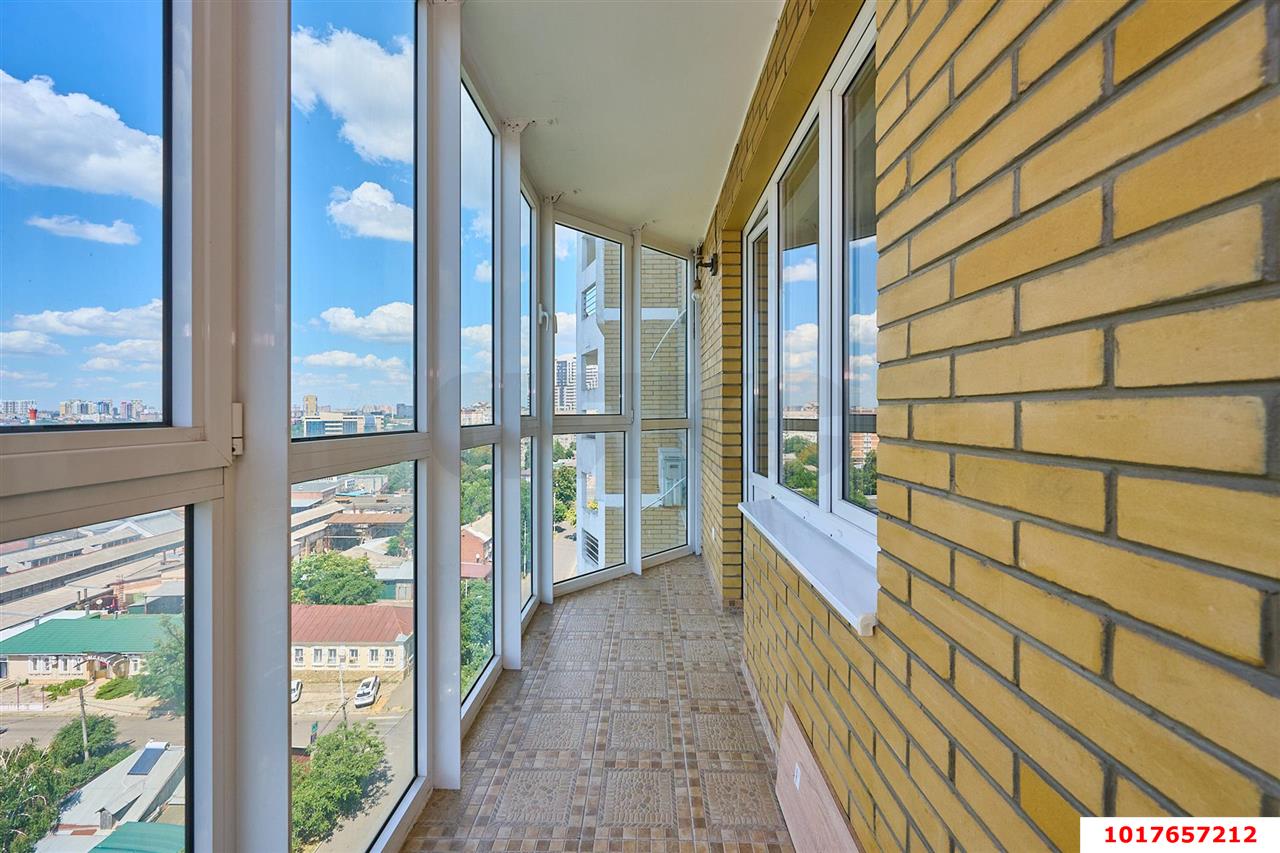 Фото №17: 2-комнатная квартира 80&nbsp;м², 11/18&nbsp;эт. - Краснодар, Центральный внутригородской округ, мкр. Центральный, ул. Железнодорожная, 2/1