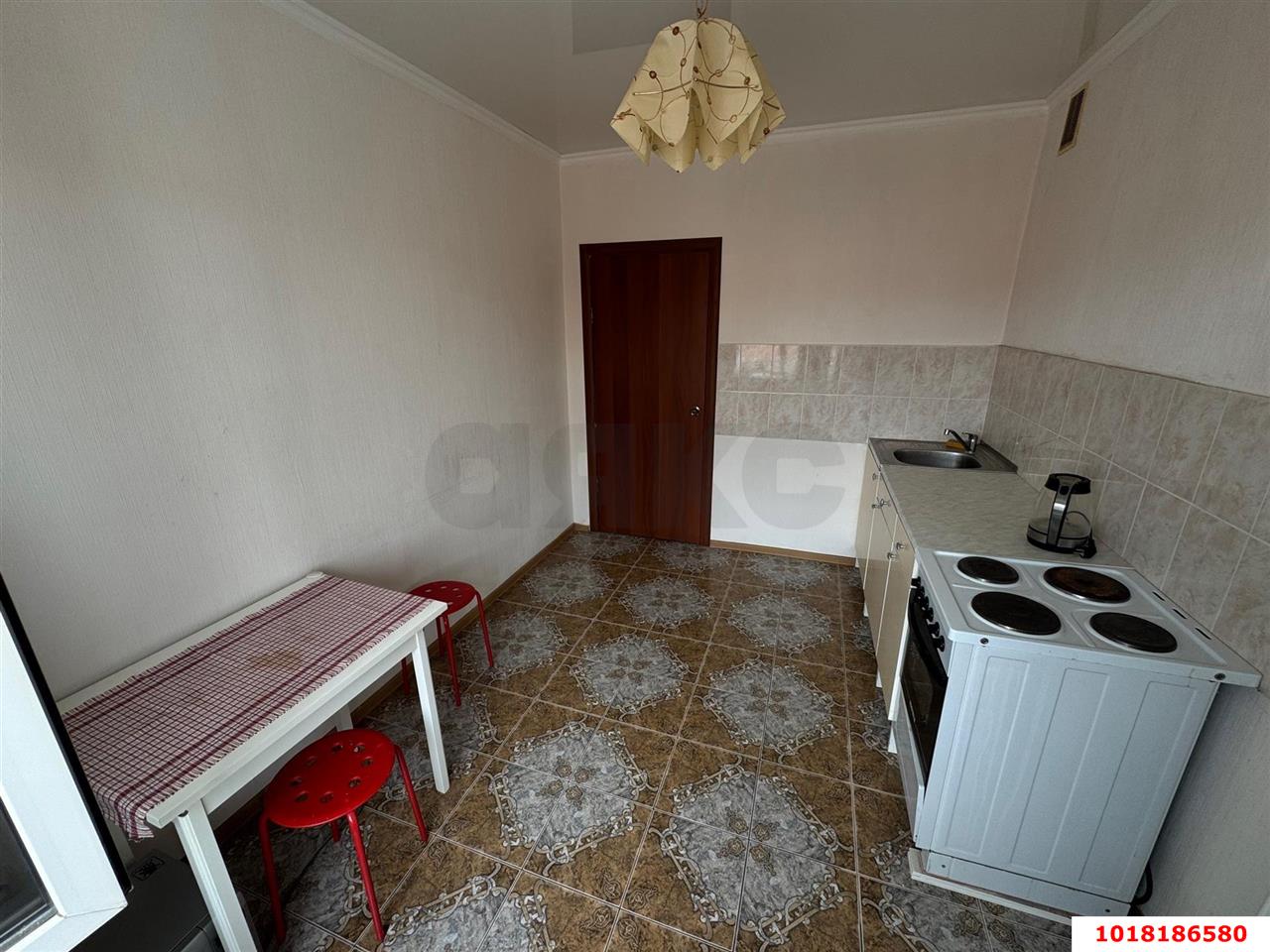 Фото №5: 1-комнатная квартира <span class="whitespace-nowrap">34 м²</span>, <span class="whitespace-nowrap">6/6 эт.</span> - Берёзовый, Прикубанский внутригородской округ, мкр. Витаминкомбинат, ул. 2-я Целиноградская, 38