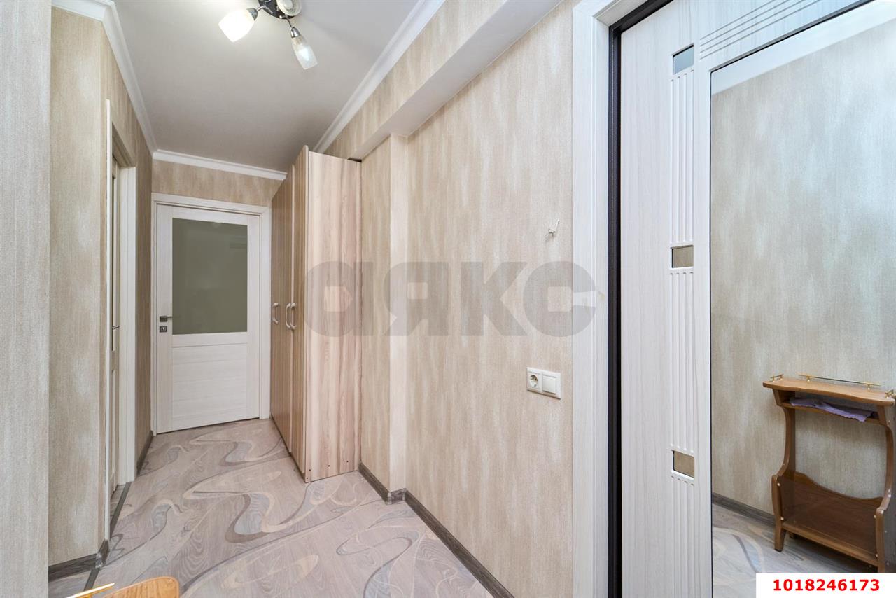 Фото №14: 2-комнатная квартира <span class="whitespace-nowrap">44 м²</span>, <span class="whitespace-nowrap">4/9 эт.</span> - Краснодар, Западный внутригородской округ, мкр. Центральный, ул. Красная, 29
