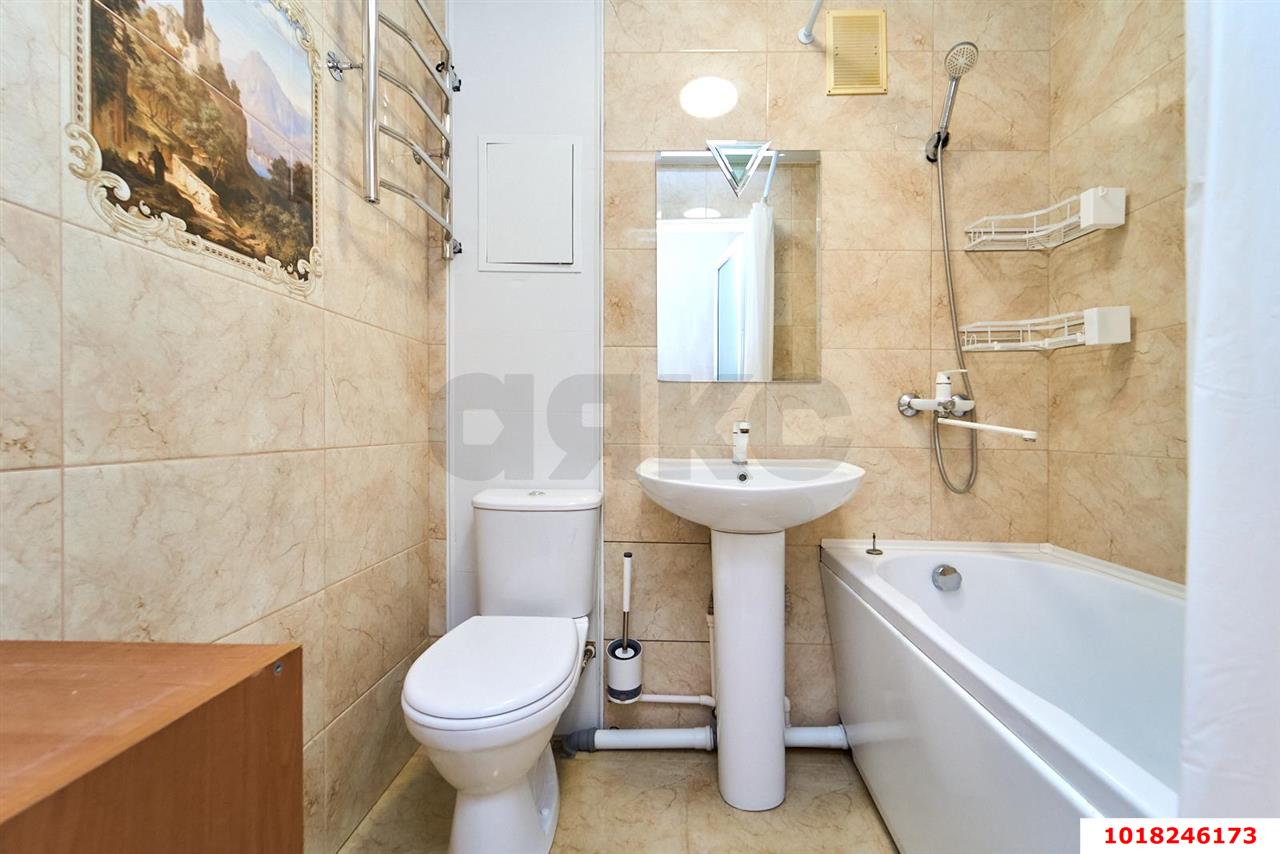 Фото №10: 2-комнатная квартира <span class="whitespace-nowrap">44 м²</span>, <span class="whitespace-nowrap">4/9 эт.</span> - Краснодар, Западный внутригородской округ, мкр. Центральный, ул. Красная, 29
