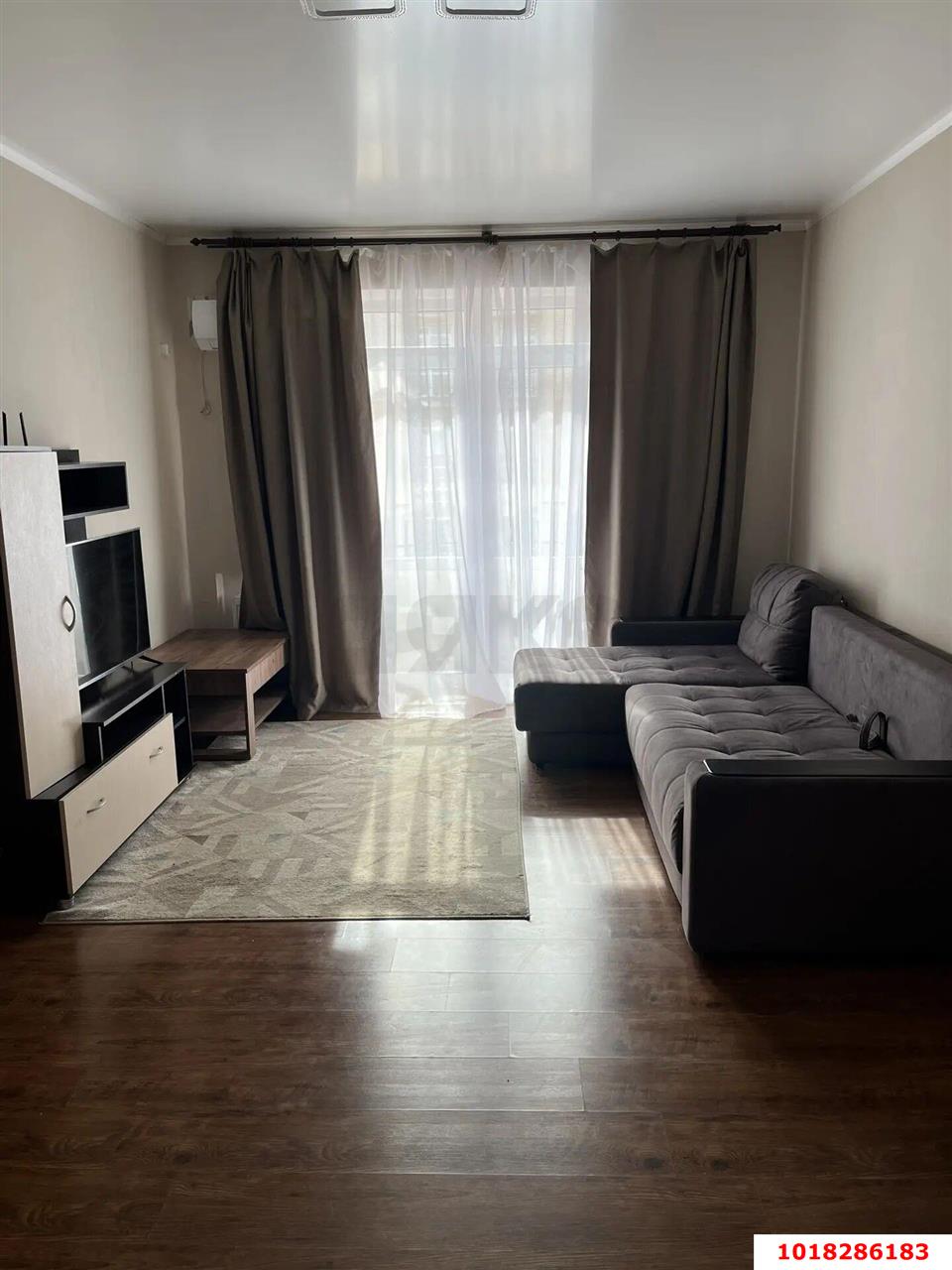 Фото №2: 1-комнатная квартира <span class="whitespace-nowrap">45 м²</span>, <span class="whitespace-nowrap">5/7 эт.</span> - Краснодар, Прикубанский внутригородской округ, мкр. Музыкальный, ул. имени С.В. Рахманинова, 27