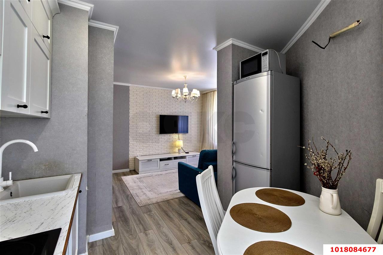 Фото №4: 1-комнатная квартира <span class="whitespace-nowrap">47 м²</span>, <span class="whitespace-nowrap">11/16 эт.</span> - Краснодар, Карасунский внутригородской округ, Комсомольский, мкр. ЖК Форт Карасун, ул. Сормовская, 208/1