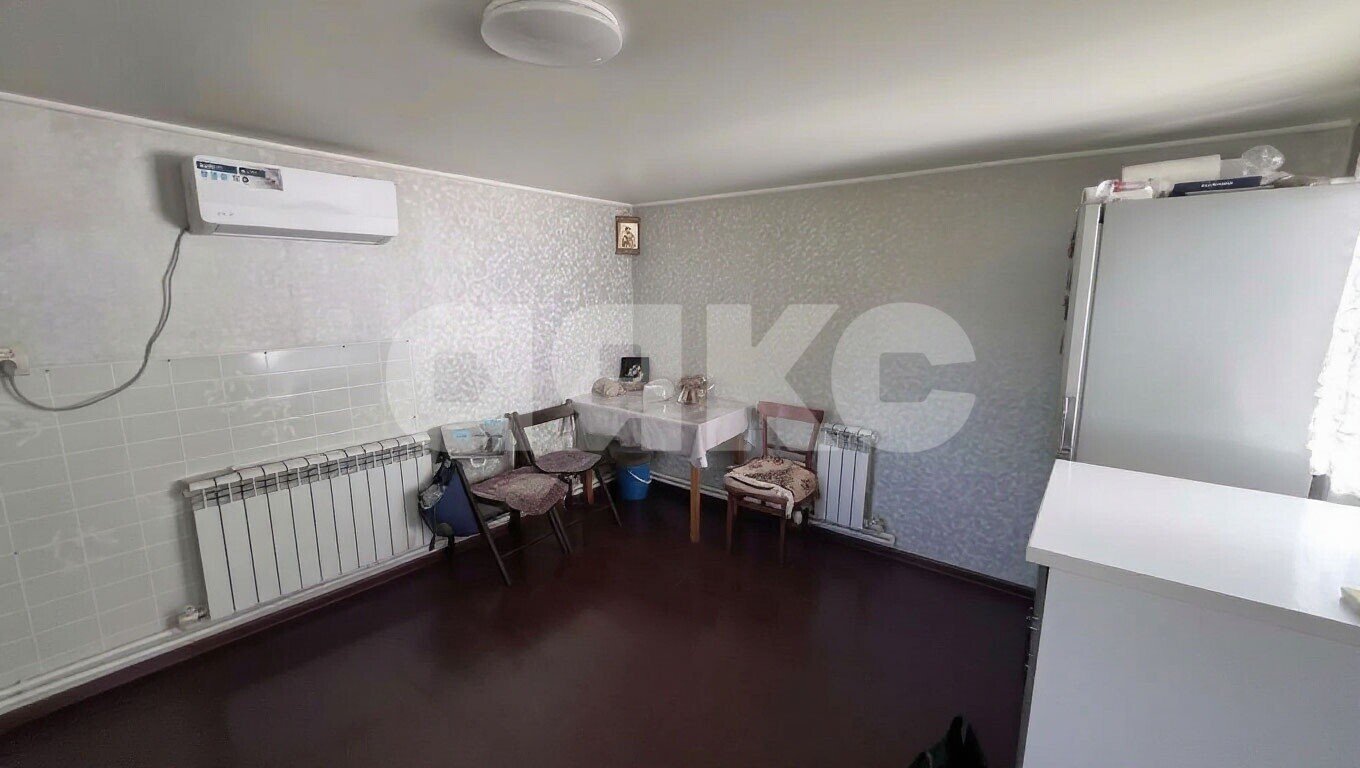 Фото №5: Дом <span class="whitespace-nowrap">100 м²</span> <span class="whitespace-nowrap">+ 10.18 сот.</span>, <span class="whitespace-nowrap">1 эт.</span> - Абадзехская, ул. Октябрьская, 69