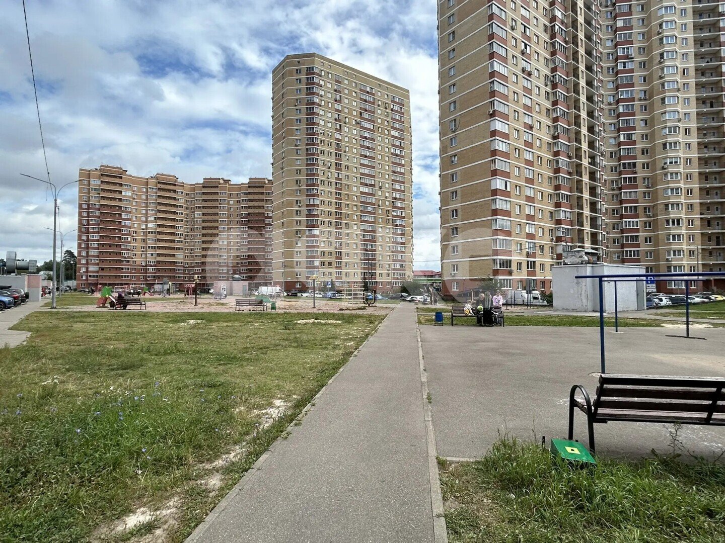 Фото №15: 1-комнатная квартира <span class="whitespace-nowrap">39 м²</span>, <span class="whitespace-nowrap">4/22 эт.</span> - Раменское, Залинейный, мкр. Солнечный, ул. Лучистая, 7