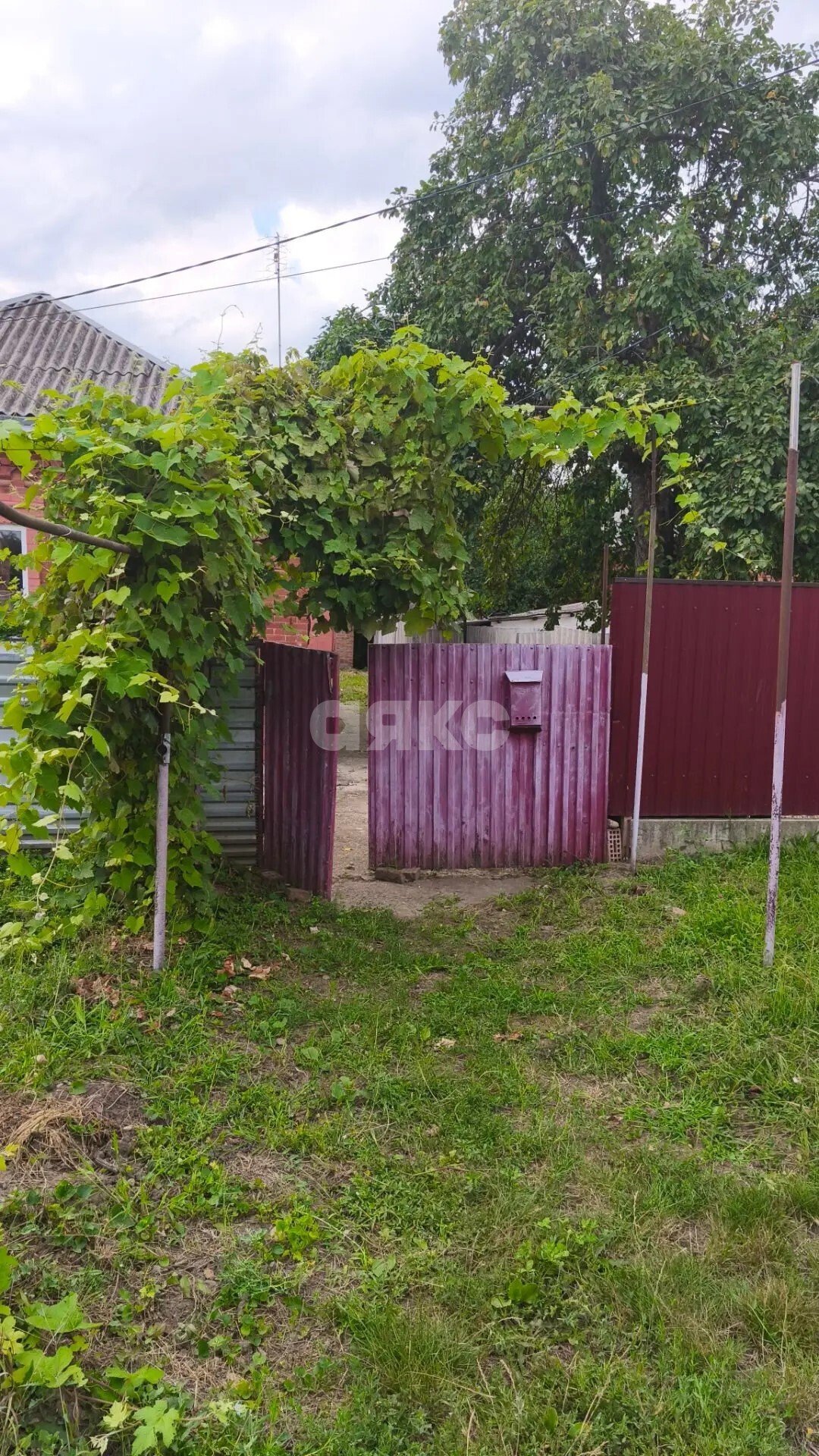 Фото №10: Дом <span class="whitespace-nowrap">65 м²</span> <span class="whitespace-nowrap">+ 9.57 сот.</span>, <span class="whitespace-nowrap">1 эт.</span> - Новокубанск, ул. Осипенко, 74
