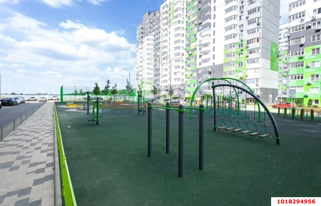 Фото №13: 2-комнатная квартира <span class="whitespace-nowrap">56 м²</span>, <span class="whitespace-nowrap">14/16 эт.</span> - Краснодар, Прикубанский внутригородской округ, Восточный, мкр. жилой комплекс Квартал № 6, ул. Генерал-лейтенанта Александра Сапрунова, 13