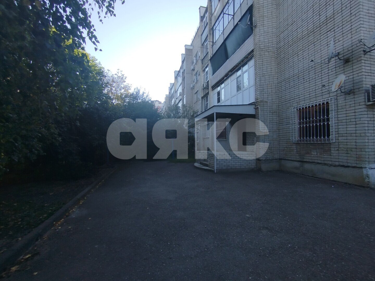 Фото №33: 3-комнатная квартира <span class="whitespace-nowrap">91 м²</span>, <span class="whitespace-nowrap">1/5 эт.</span> - Горячий Ключ, мкр. Администрация, ул. Ленина, 236