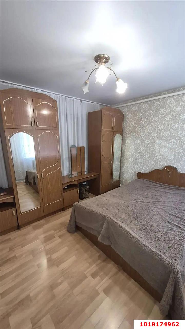 Фото №4: 3-комнатная квартира <span class="whitespace-nowrap">67 м²</span>, <span class="whitespace-nowrap">1/1 эт.</span> - Удобный, ул. Ленина, 15