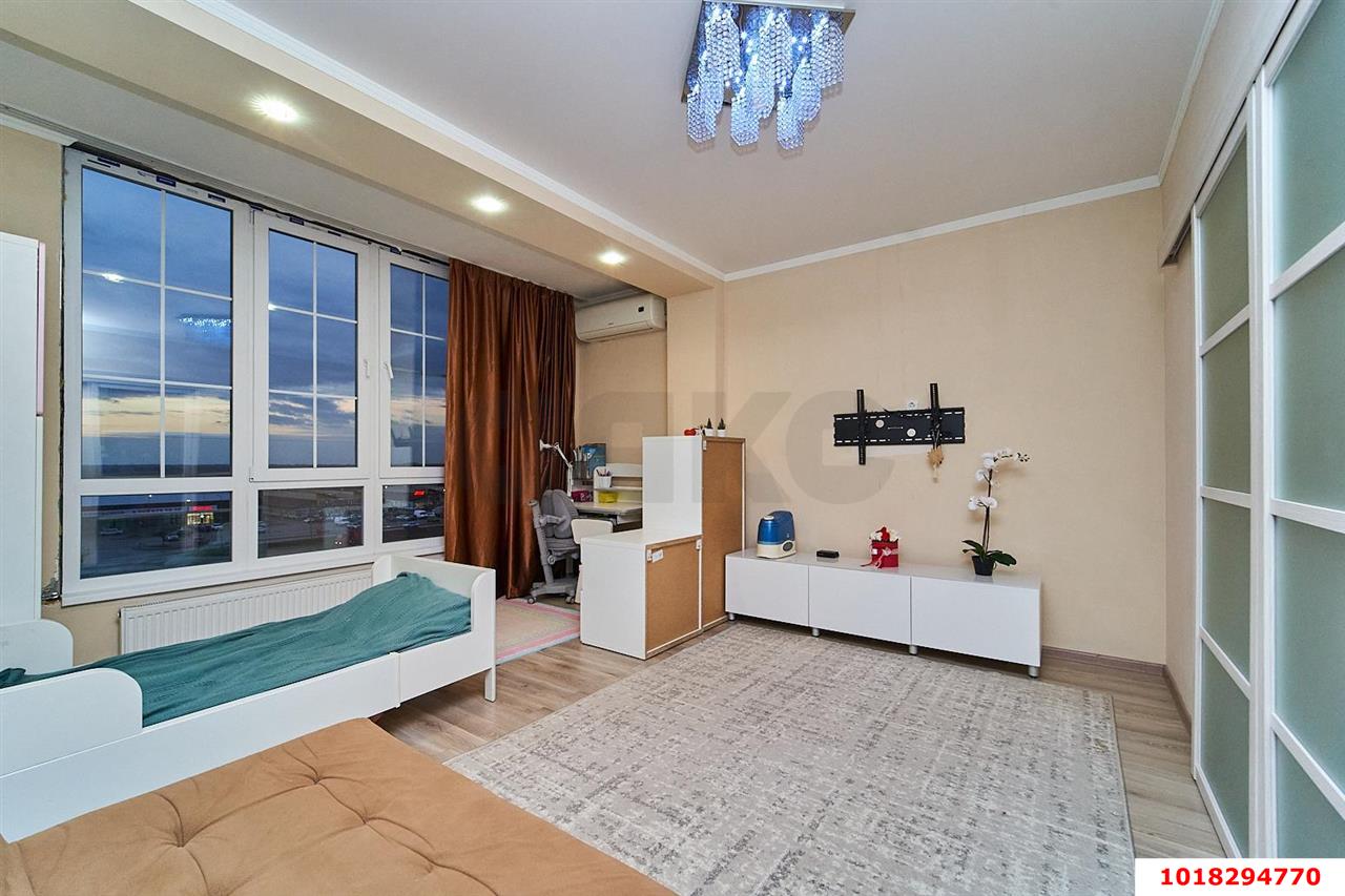 Фото №3: 1-комнатная квартира <span class="whitespace-nowrap">44 м²</span>, <span class="whitespace-nowrap">5/6 эт.</span> - Яблоновский, мкр. ЖК Компаньон-Сити, ул. Шоссейная, 63к5