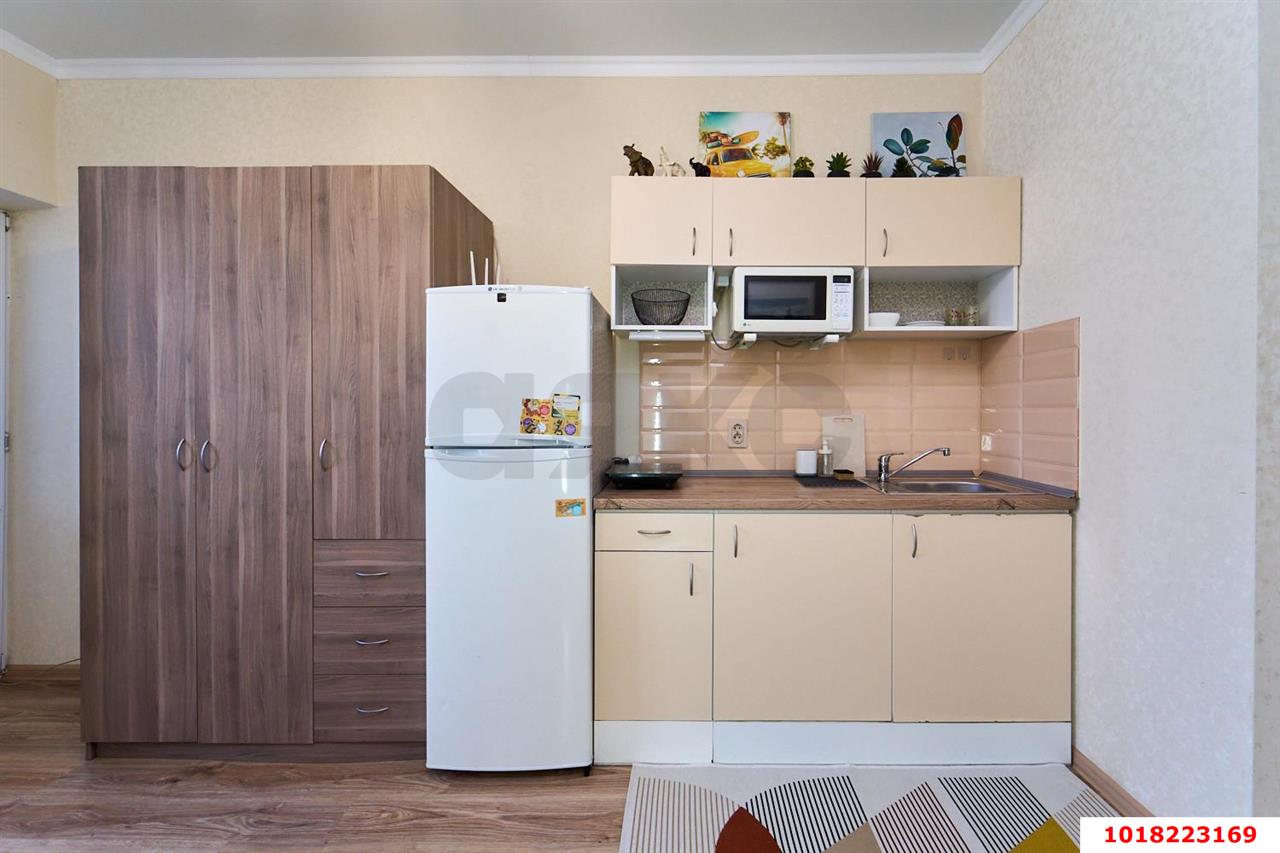 Фото №3: Студия <span class="whitespace-nowrap">20 м²</span>, <span class="whitespace-nowrap">17/17 эт.</span> - Краснодар, Карасунский внутригородской округ, Черёмушки, мкр. ЖК Привилегия, ул. Селезнёва, 4/15к1