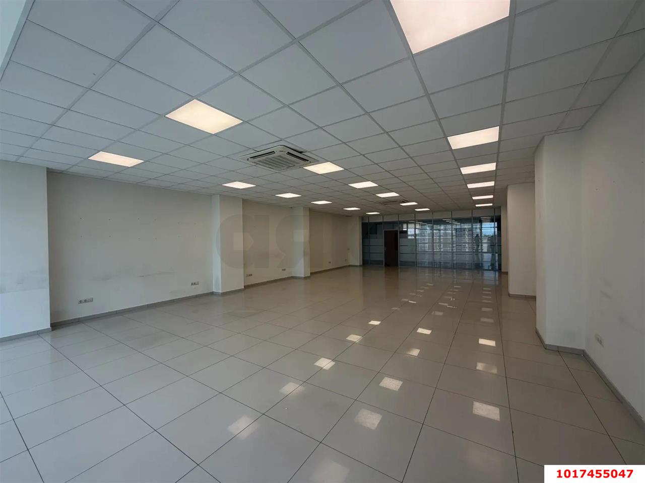Фото №6: Офисное помещение <span class="whitespace-nowrap">112 м²</span>, <span class="whitespace-nowrap">9/13 эт.</span> - Краснодар, Западный внутригородской округ, мкр. Фестивальный, ул. Дальняя, 39/3