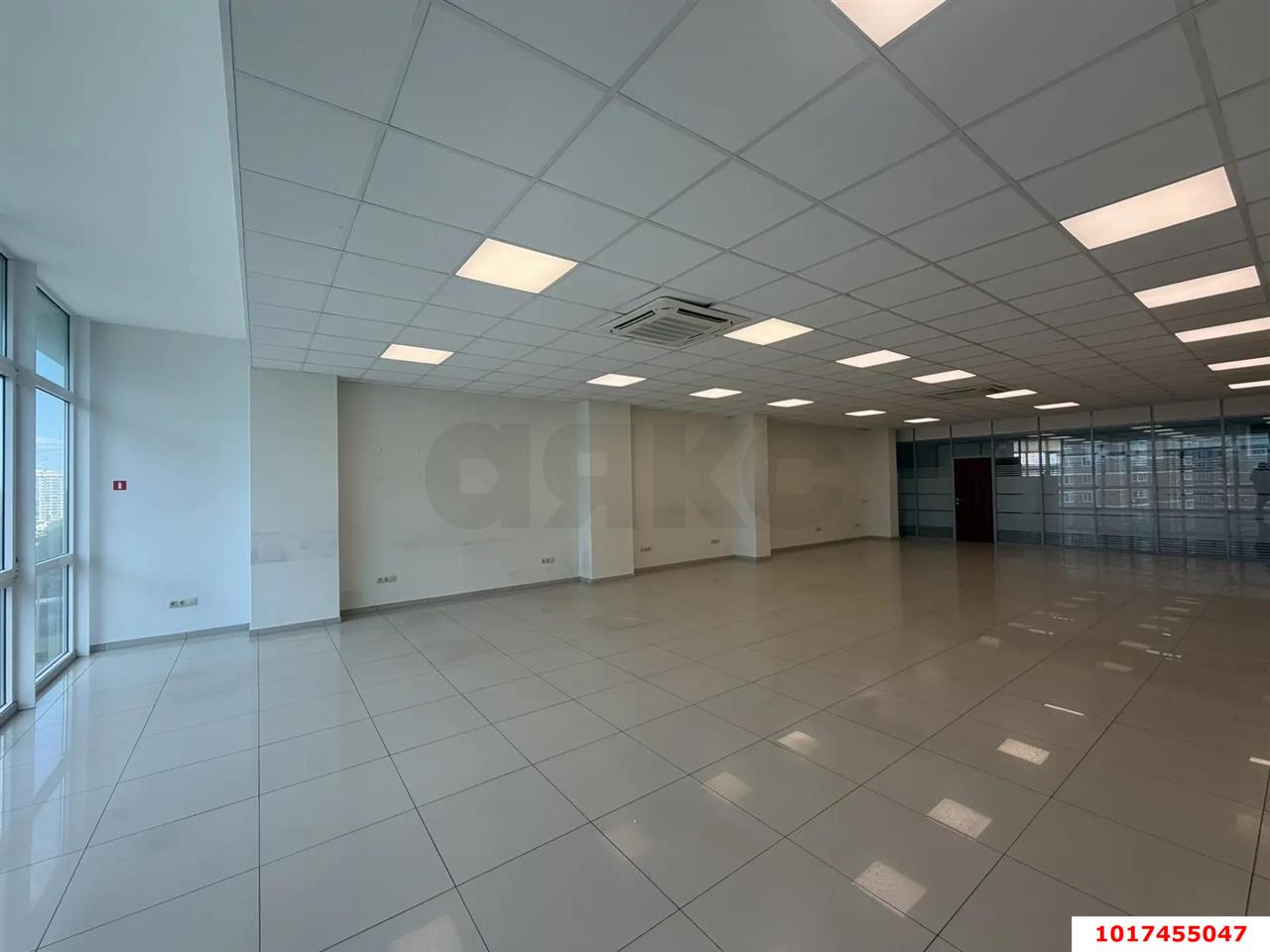 Фото №5: Офисное помещение <span class="whitespace-nowrap">112 м²</span>, <span class="whitespace-nowrap">9/13 эт.</span> - Краснодар, Западный внутригородской округ, мкр. Фестивальный, ул. Дальняя, 39/3