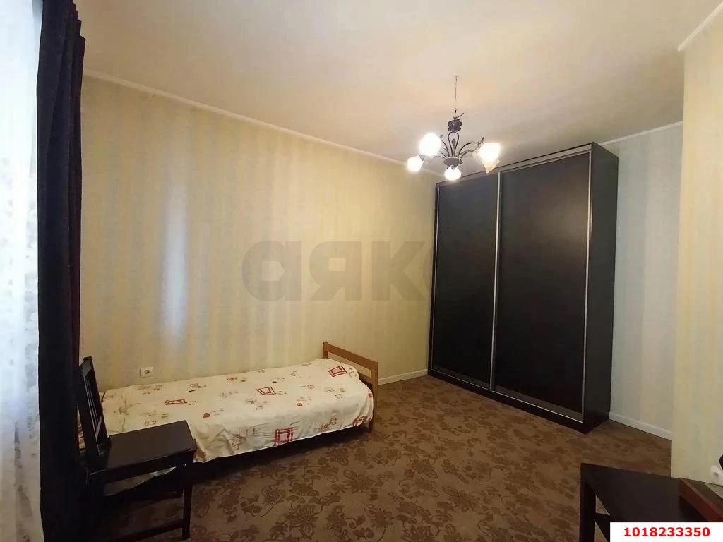 Фото №4: 1-комнатная квартира <span class="whitespace-nowrap">41 м²</span>, <span class="whitespace-nowrap">1/4 эт.</span> - Краснодар, Прикубанский внутригородской округ, Калинино, мкр. Завод Радиоизмерительных Приборов, ул. 1 Мая, 430/2