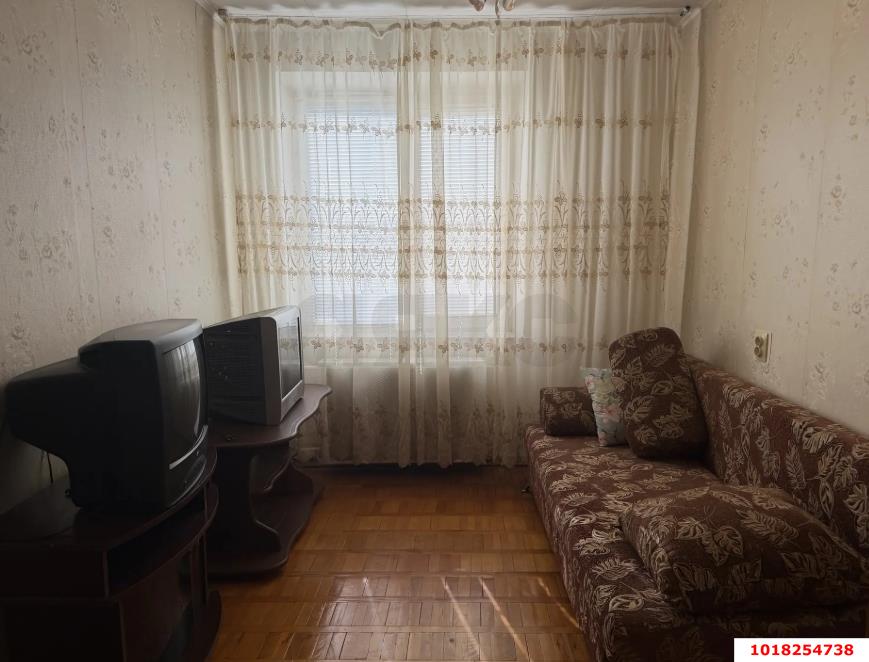 Фото №6: 3-комнатная квартира <span class="whitespace-nowrap">63 м²</span>, <span class="whitespace-nowrap">5/5 эт.</span> - Краснодар, мкр. Западный внутригородской округ, ул. 4-я Линия Нефтяников, 5