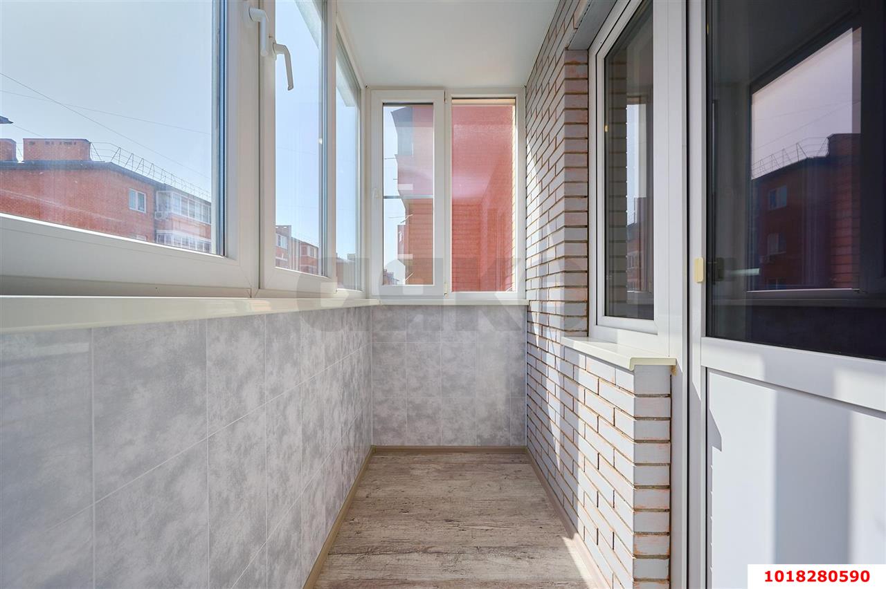 Фото №10: 1-комнатная квартира <span class="whitespace-nowrap">39 м²</span>, <span class="whitespace-nowrap">3/5 эт.</span> - Новая Адыгея, мкр. жилой комплекс Родной Дом, ул. Бжегокайская, 31/5Ак1