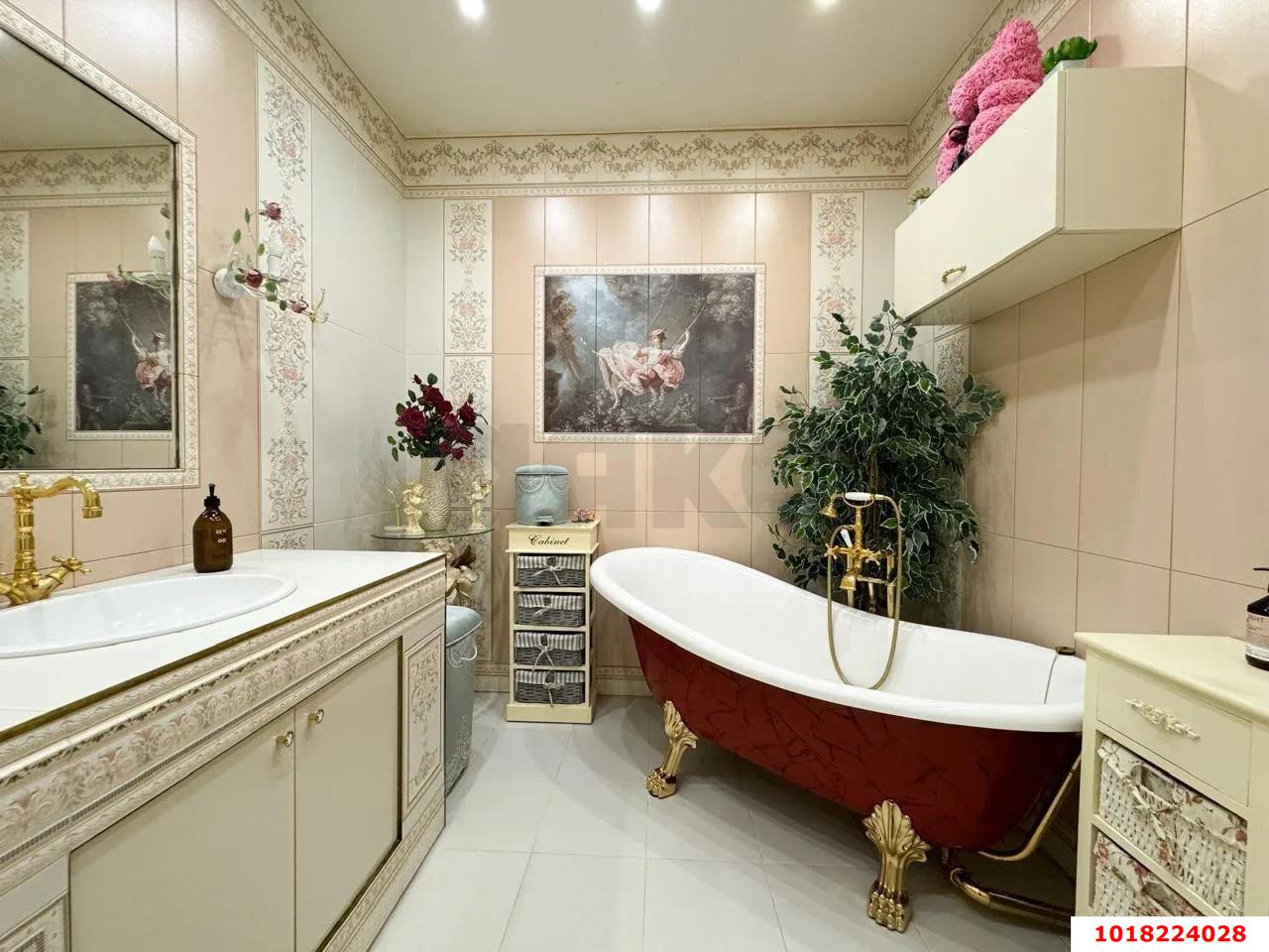 Фото №28: 3-комнатная квартира <span class="whitespace-nowrap">130 м²</span>, <span class="whitespace-nowrap">3/8 эт.</span> - Краснодар, Западный внутригородской округ, мкр. Фестивальный, ул. имени Тургенева, 138/3