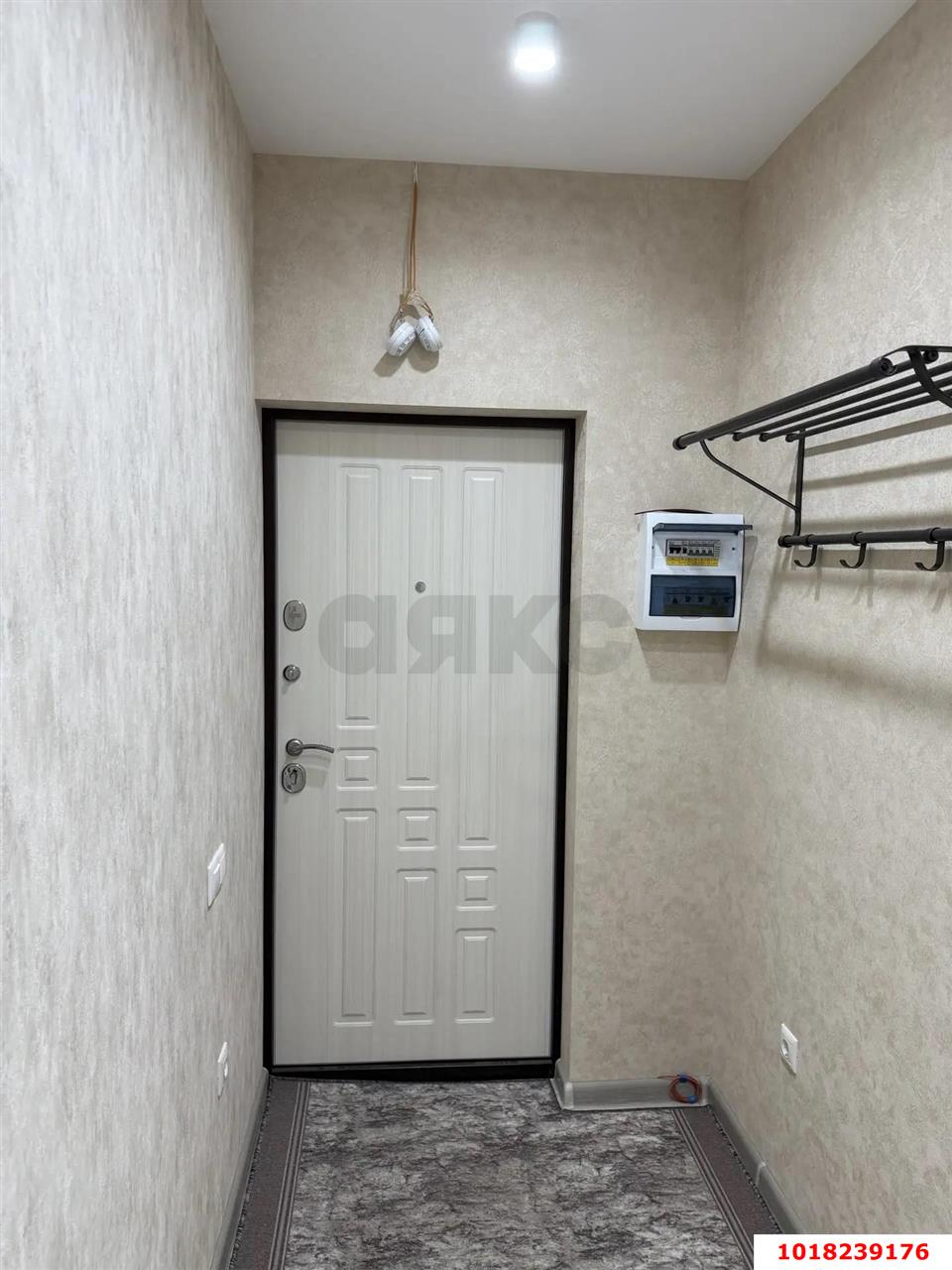 Фото №12: 2-комнатная квартира <span class="whitespace-nowrap">40 м²</span>, <span class="whitespace-nowrap">20/24 эт.</span> - Краснодар, Прикубанский внутригородской округ, мкр. жилой комплекс Свобода, ул. Домбайская, 55к8