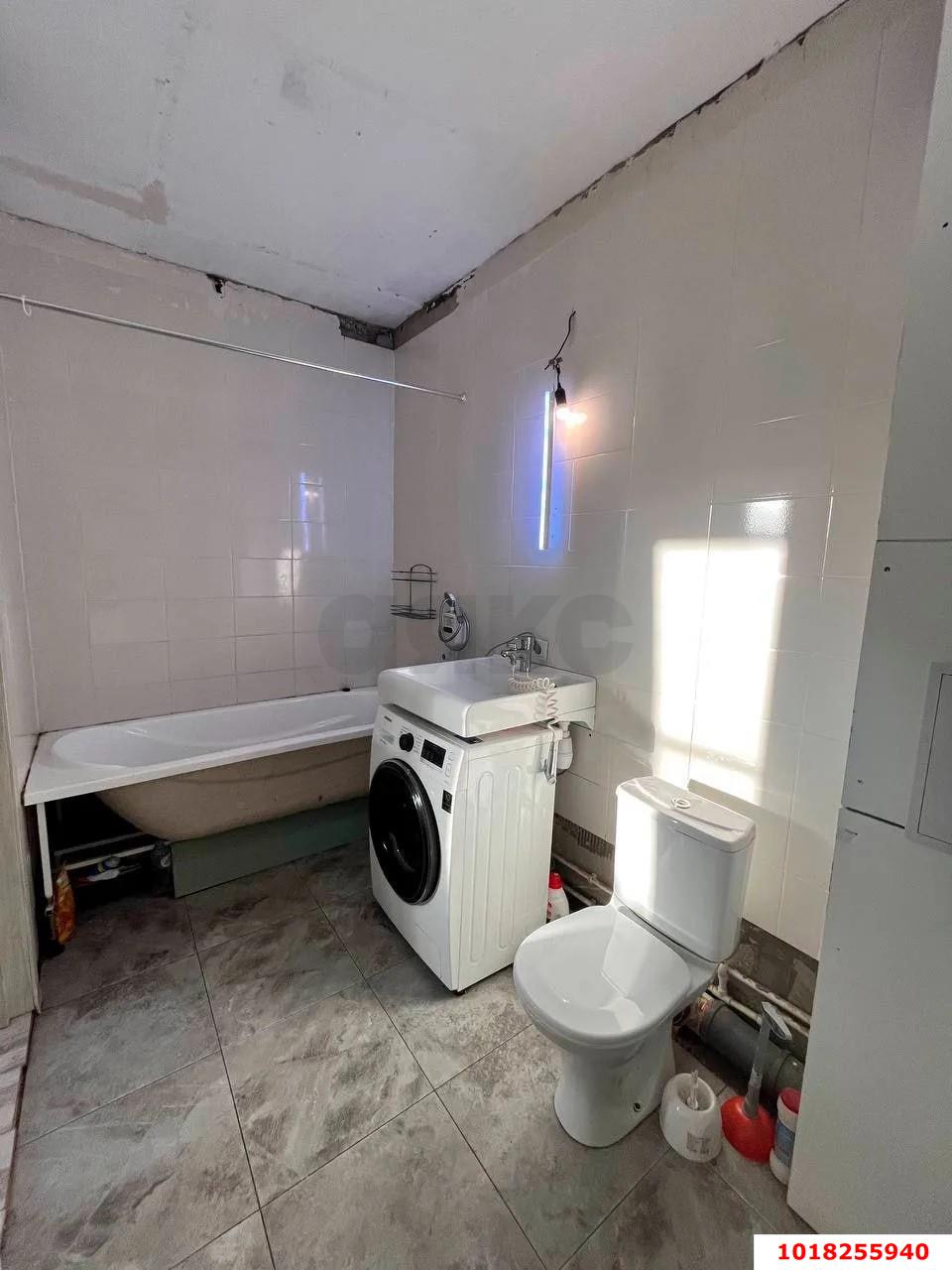 Фото №5: 2-комнатная квартира <span class="whitespace-nowrap">57 м²</span>, <span class="whitespace-nowrap">13/16 эт.</span> - Краснодар, Прикубанский внутригородской округ, Россинского, мкр. жилой комплекс Альпы, ул. Командорская, 6