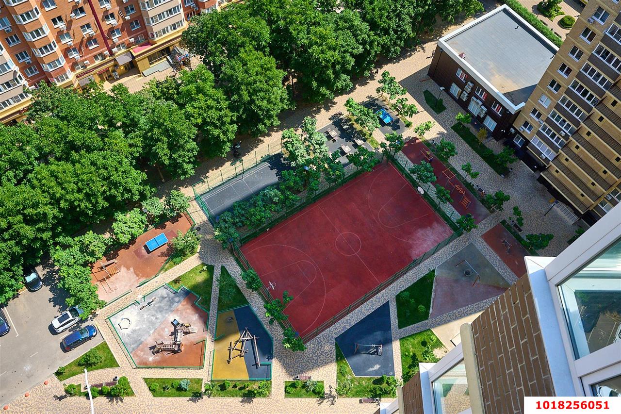 Фото №6: 2-комнатная квартира <span class="whitespace-nowrap">67 м²</span>, <span class="whitespace-nowrap">23/24 эт.</span> - Краснодар, Прикубанский внутригородской округ, мкр. жилой комплекс Свобода, ул. Домбайская, 55к6