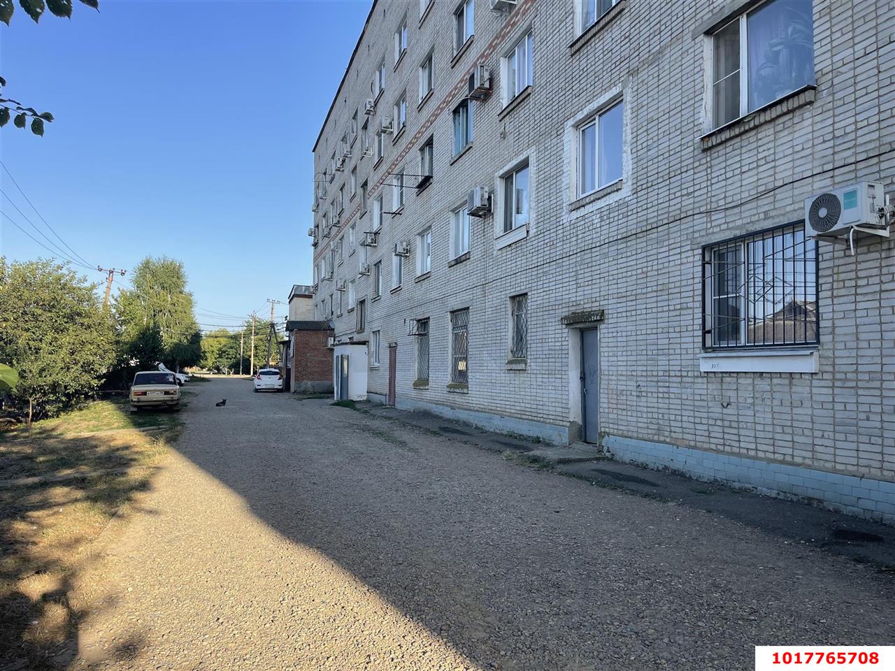 Фото №5: Комната <span class="whitespace-nowrap">15 м²</span>, <span class="whitespace-nowrap">5/5 эт.</span> - Динская, ул. Театральная, 11