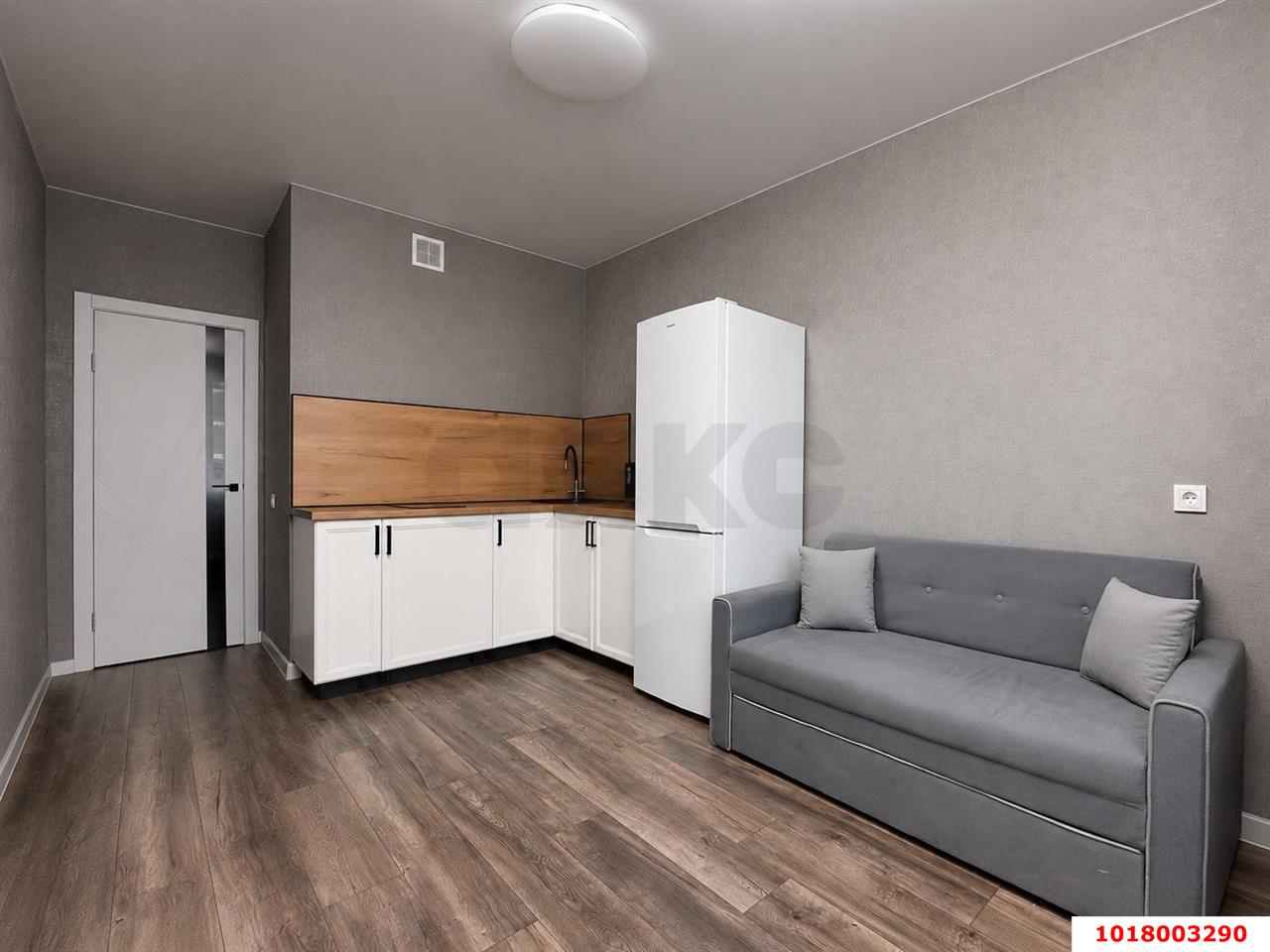 Фото №1: 1-комнатная квартира <span class="whitespace-nowrap">40 м²</span>, <span class="whitespace-nowrap">13/19 эт.</span> - Краснодар, мкр. Карасунский внутригородской округ, ул. Снесарева, 17/1к2