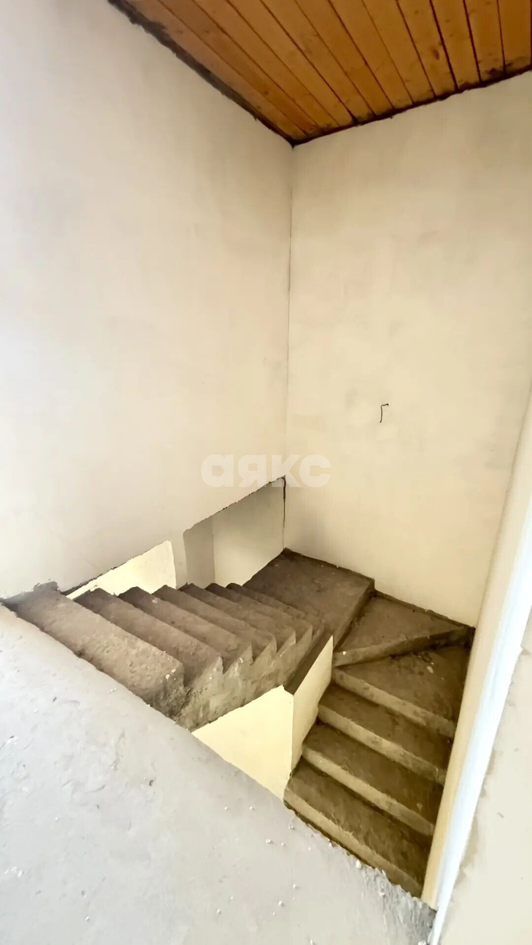 Фото №6: Таунхаус <span class="whitespace-nowrap">151 м²</span> <span class="whitespace-nowrap">+ 1.9 сот.</span>, <span class="whitespace-nowrap">2 эт.</span> - Супсех, ул. Удачная