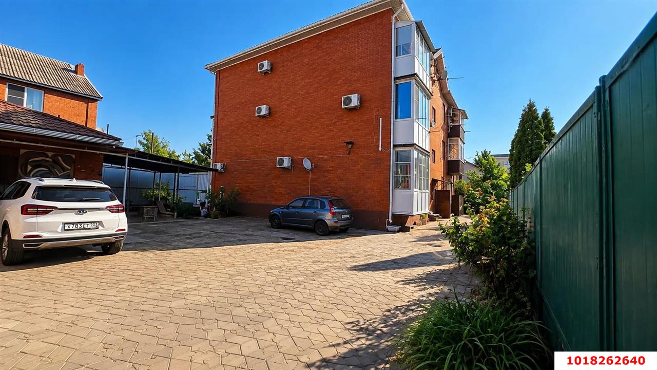Фото №8: 1-комнатная квартира <span class="whitespace-nowrap">42 м²</span>, <span class="whitespace-nowrap">2/3 эт.</span> - Краснодар, Прикубанский внутригородской округ, Калинино, мкр. Завод Радиоизмерительных Приборов, ул. Бульварная, 32