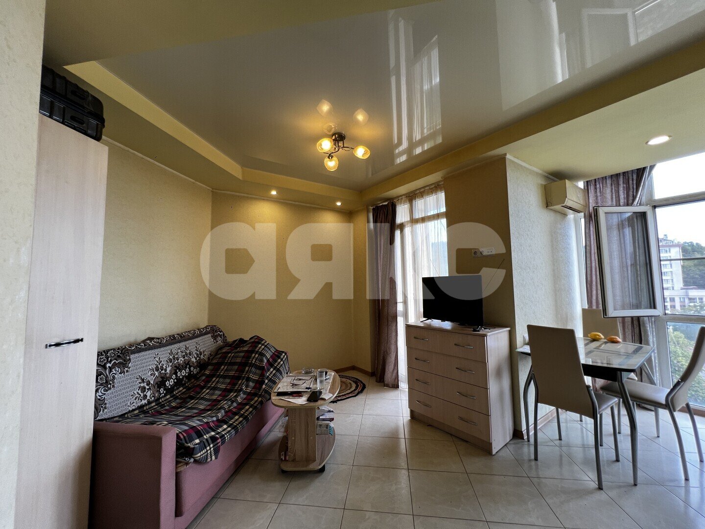 Фото №7: Студия <span class="whitespace-nowrap">28 м²</span>, <span class="whitespace-nowrap">8/10 эт.</span> - Дагомыс, Лазаревский, р. Лазаревский, ул. Гайдара, 2/1