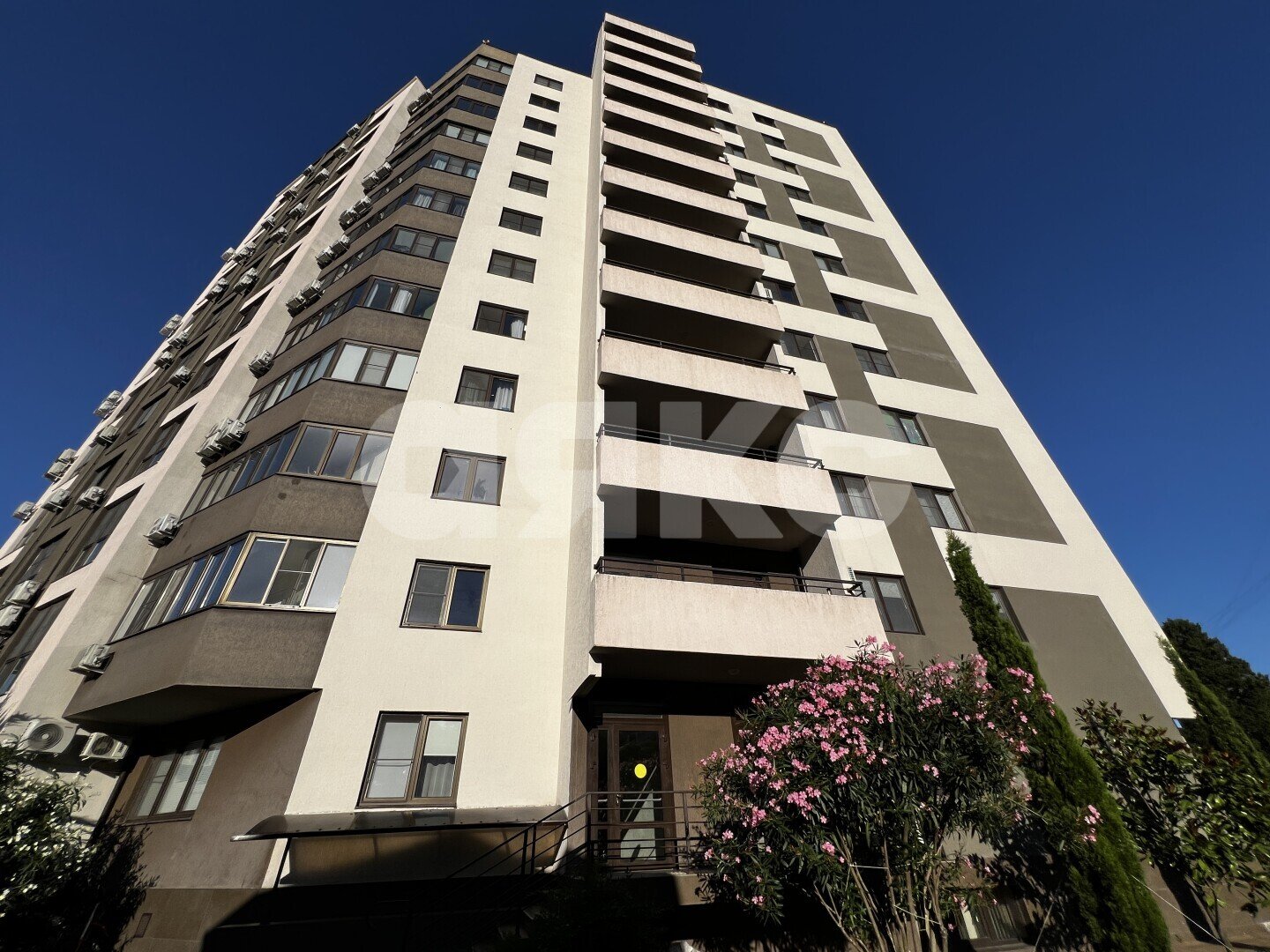 Фото №25: Студия <span class="whitespace-nowrap">42 м²</span>, <span class="whitespace-nowrap">1/13 эт.</span> - Краснодарский край городской округ Сочи