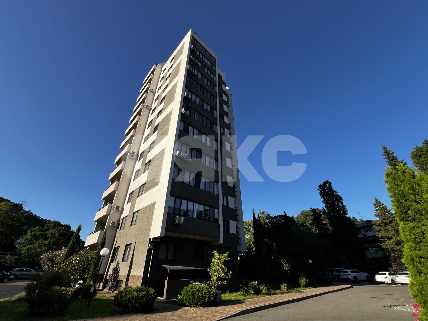 Фото №27: Студия <span class="whitespace-nowrap">42 м²</span>, <span class="whitespace-nowrap">1/13 эт.</span> - Краснодарский край городской округ Сочи