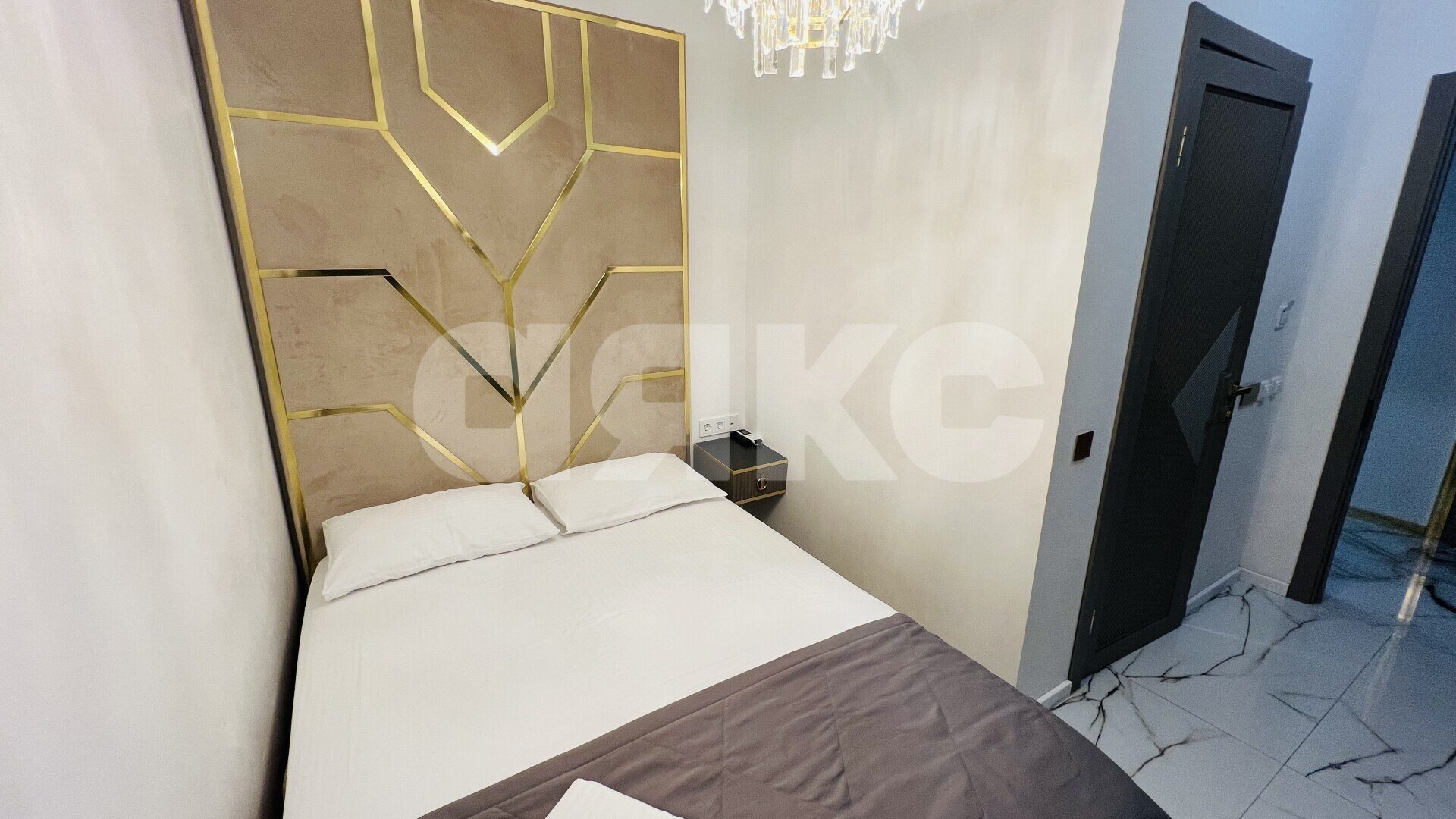 Фото №5: Студия <span class="whitespace-nowrap">12 м²</span>, <span class="whitespace-nowrap">4/5 эт.</span> - Сочи, р. Центральный, ул. Советская, 42/1