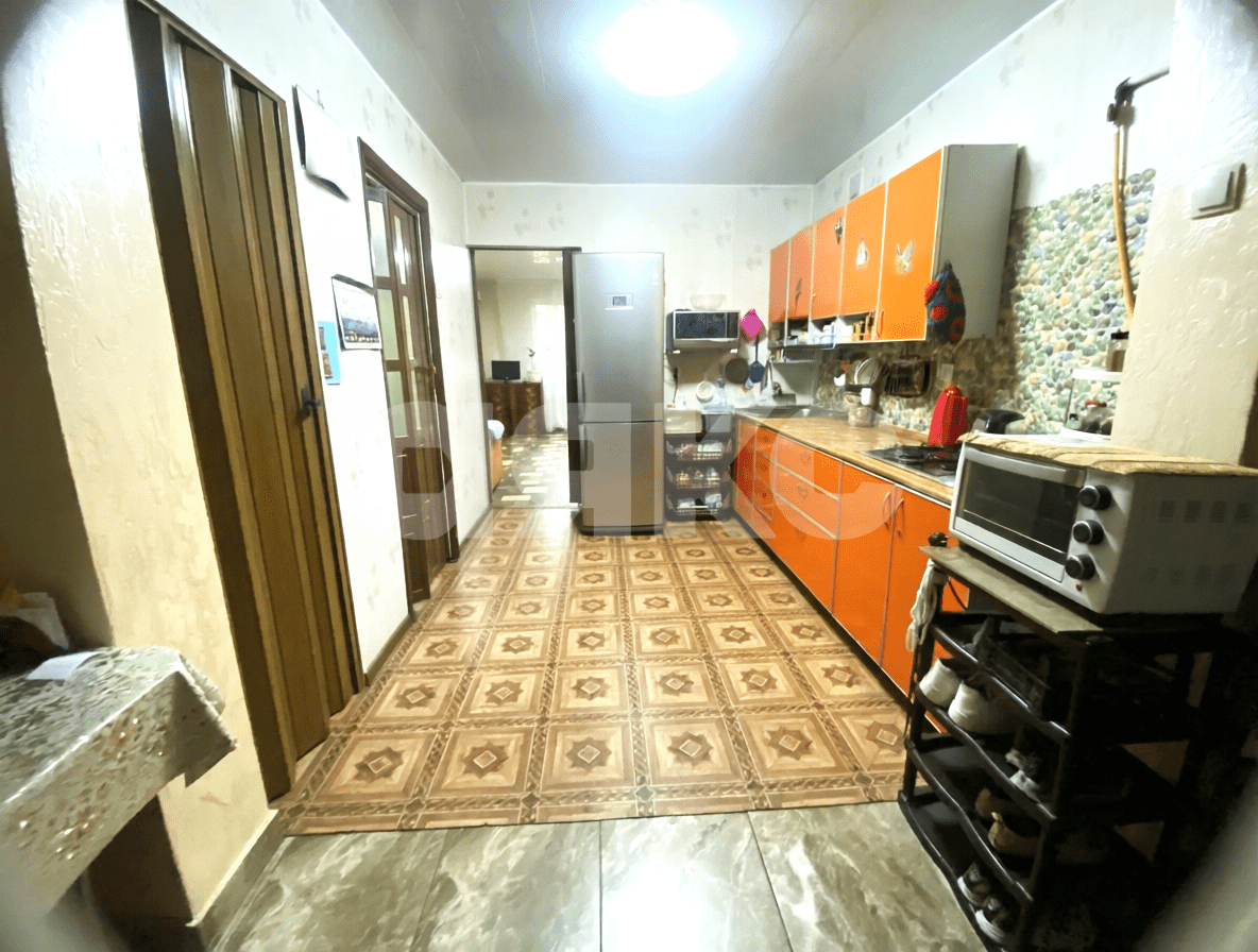 Фото №2: 1-комнатная квартира <span class="whitespace-nowrap">40 м²</span>, <span class="whitespace-nowrap">1/4 эт.</span> - Сочи, Центральный, мкр. Донская