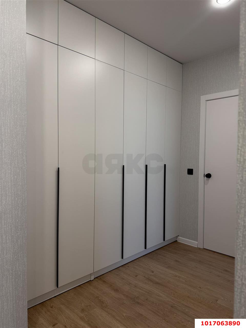 Фото №12: 1-комнатная квартира <span class="whitespace-nowrap">49 м²</span>, <span class="whitespace-nowrap">12/16 эт.</span> - Краснодар, Прикубанский внутригородской округ, мкр. 2-я Площадка, ул. Ветеранов, 85к2