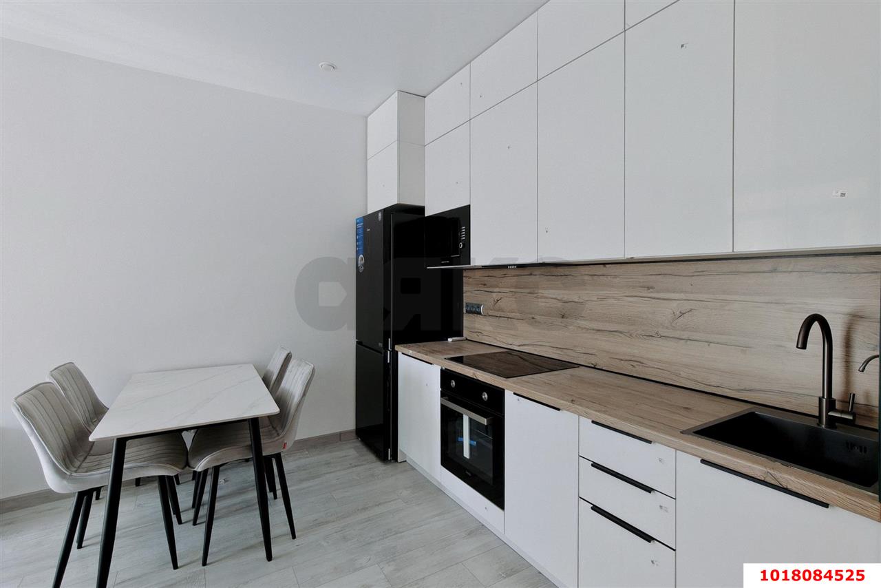 Фото №8: 2-комнатная квартира <span class="whitespace-nowrap">55 м²</span>, <span class="whitespace-nowrap">7/9 эт.</span> - Краснодар, Прикубанский внутригородской округ, мкр. жилой комплекс Зелёная Территория, ул. имени Генерала Брусилова, 5