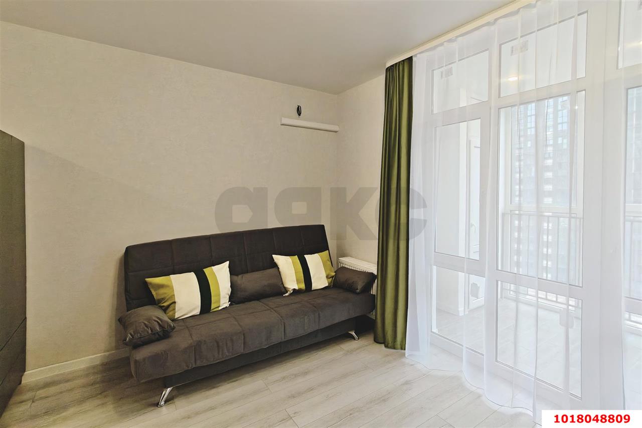 Фото №6: Студия <span class="whitespace-nowrap">29 м²</span>, <span class="whitespace-nowrap">10/18 эт.</span> - Краснодар, Прикубанский внутригородской округ, мкр. Образцово, ул. Адмирала Макарова, 5