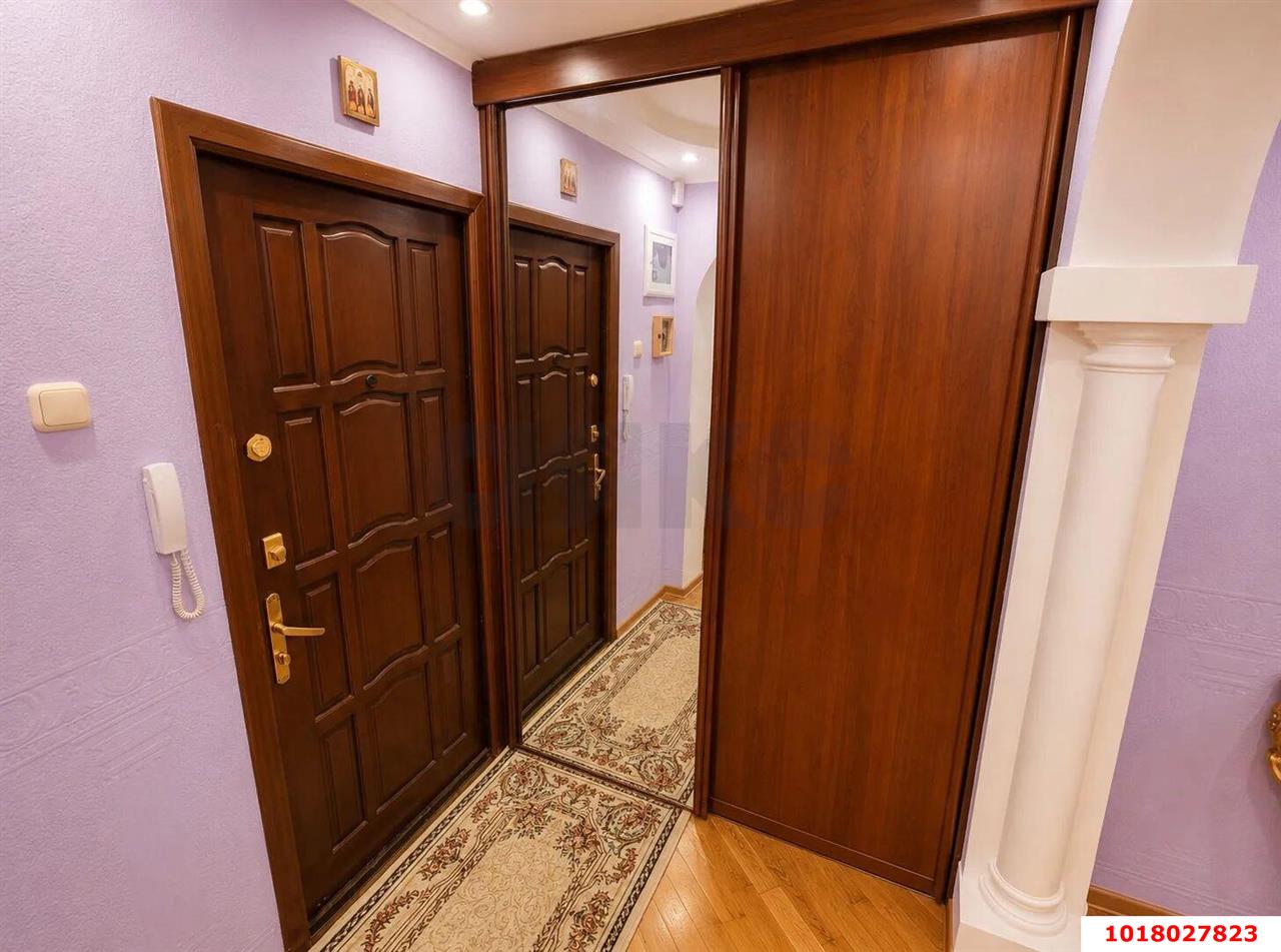 Фото №11: 4-комнатная квартира <span class="whitespace-nowrap">85 м²</span>, <span class="whitespace-nowrap">2/9 эт.</span> - Краснодар, Прикубанский внутригородской округ, Круглик, мкр. Школьный, ул. Школьная, 17