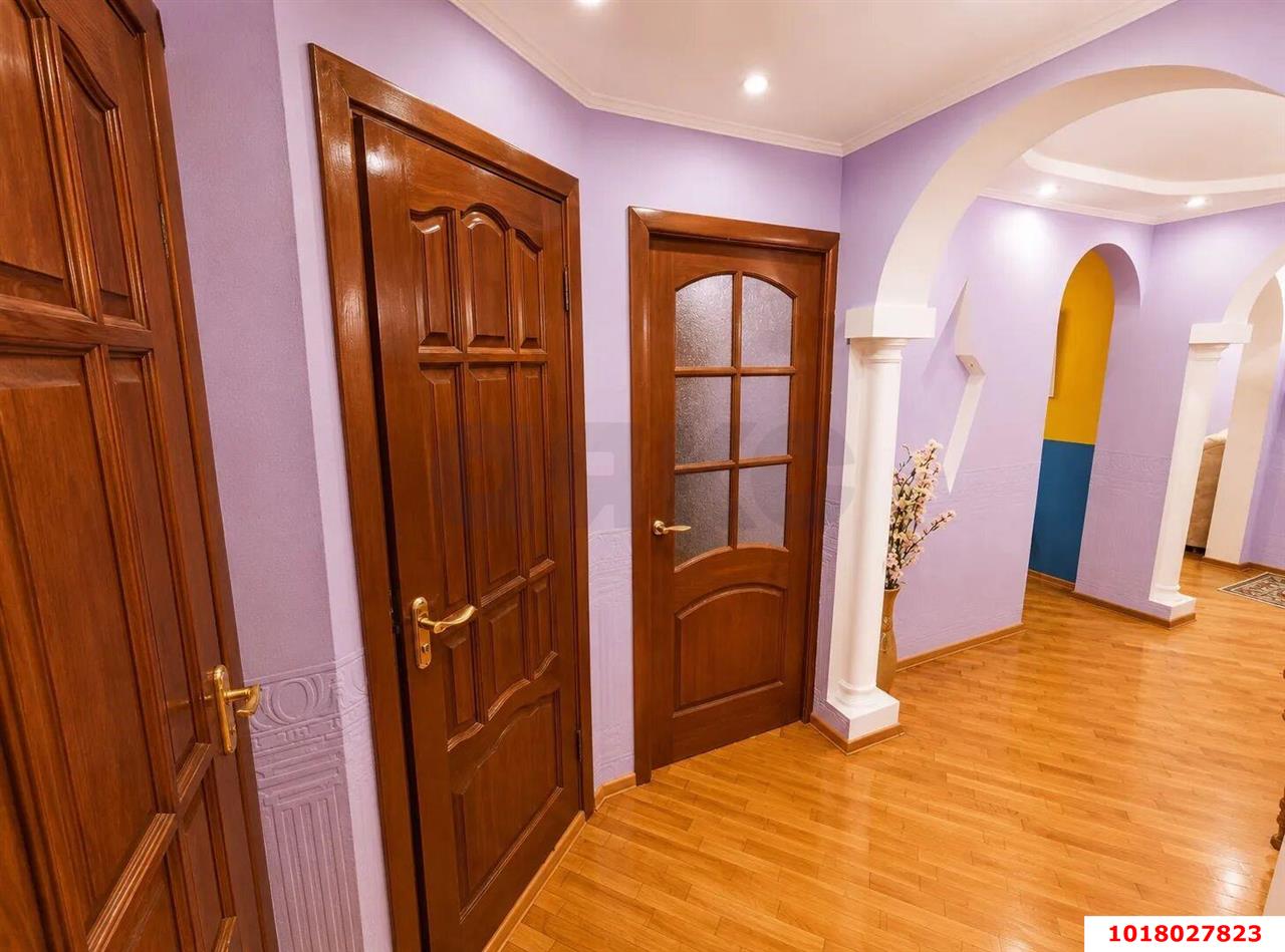 Фото №12: 4-комнатная квартира <span class="whitespace-nowrap">85 м²</span>, <span class="whitespace-nowrap">2/9 эт.</span> - Краснодар, Прикубанский внутригородской округ, Круглик, мкр. Школьный, ул. Школьная, 17