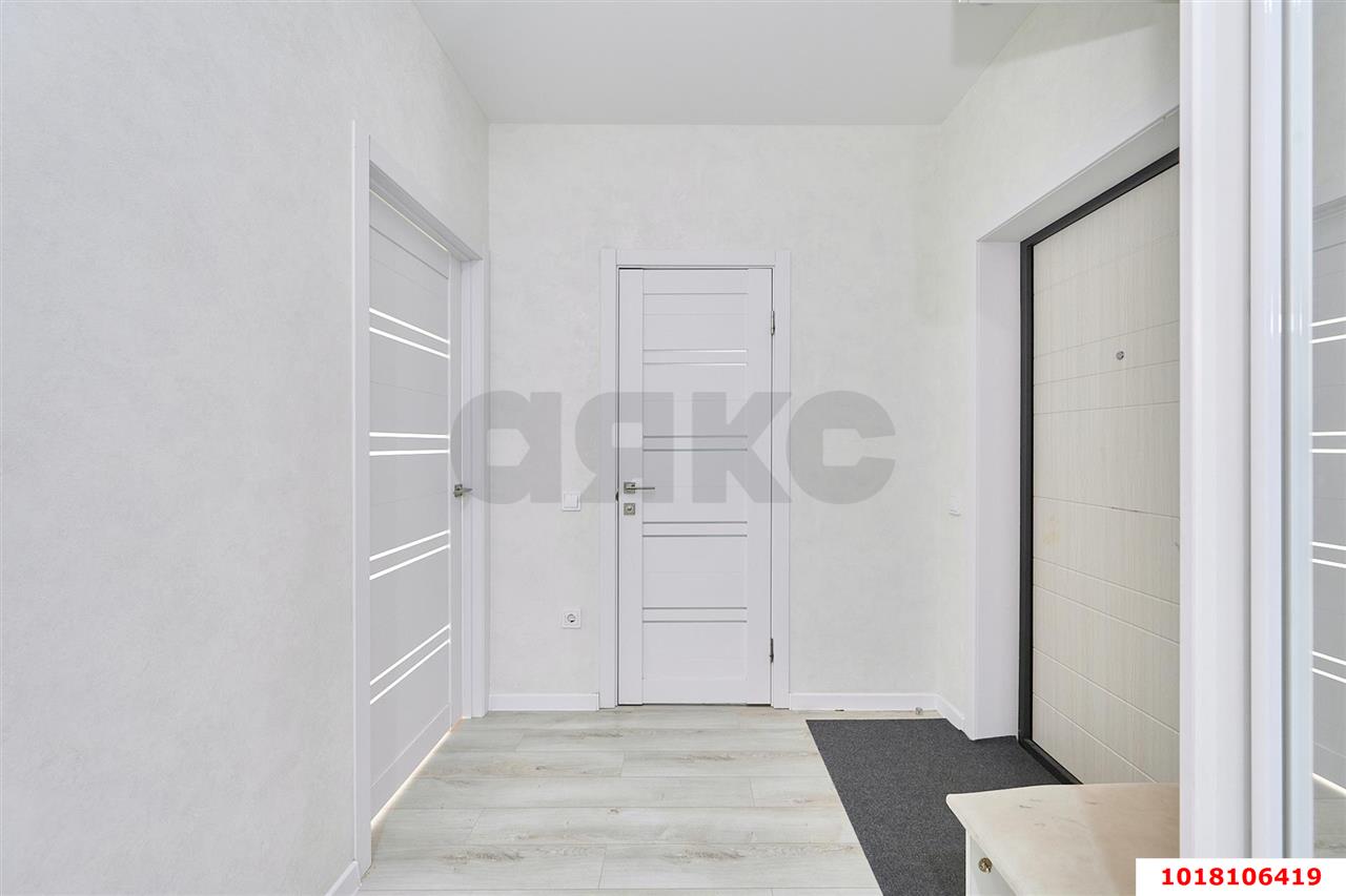 Фото №10: 2-комнатная квартира <span class="whitespace-nowrap">65 м²</span>, <span class="whitespace-nowrap">10/23 эт.</span> - Краснодар, Прикубанский внутригородской округ, мкр. Любимово, 18
