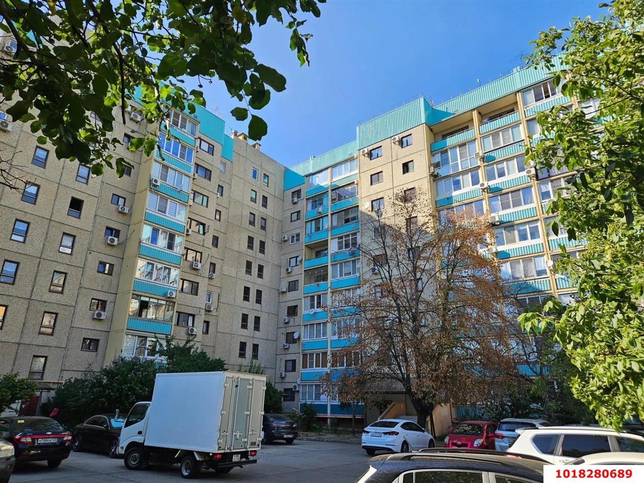 Фото №8: 1-комнатная квартира <span class="whitespace-nowrap">37 м²</span>, <span class="whitespace-nowrap">8/9 эт.</span> - Краснодар, Прикубанский внутригородской округ, мкр. имени Маршала Жукова, ул. имени Дзержинского, 203