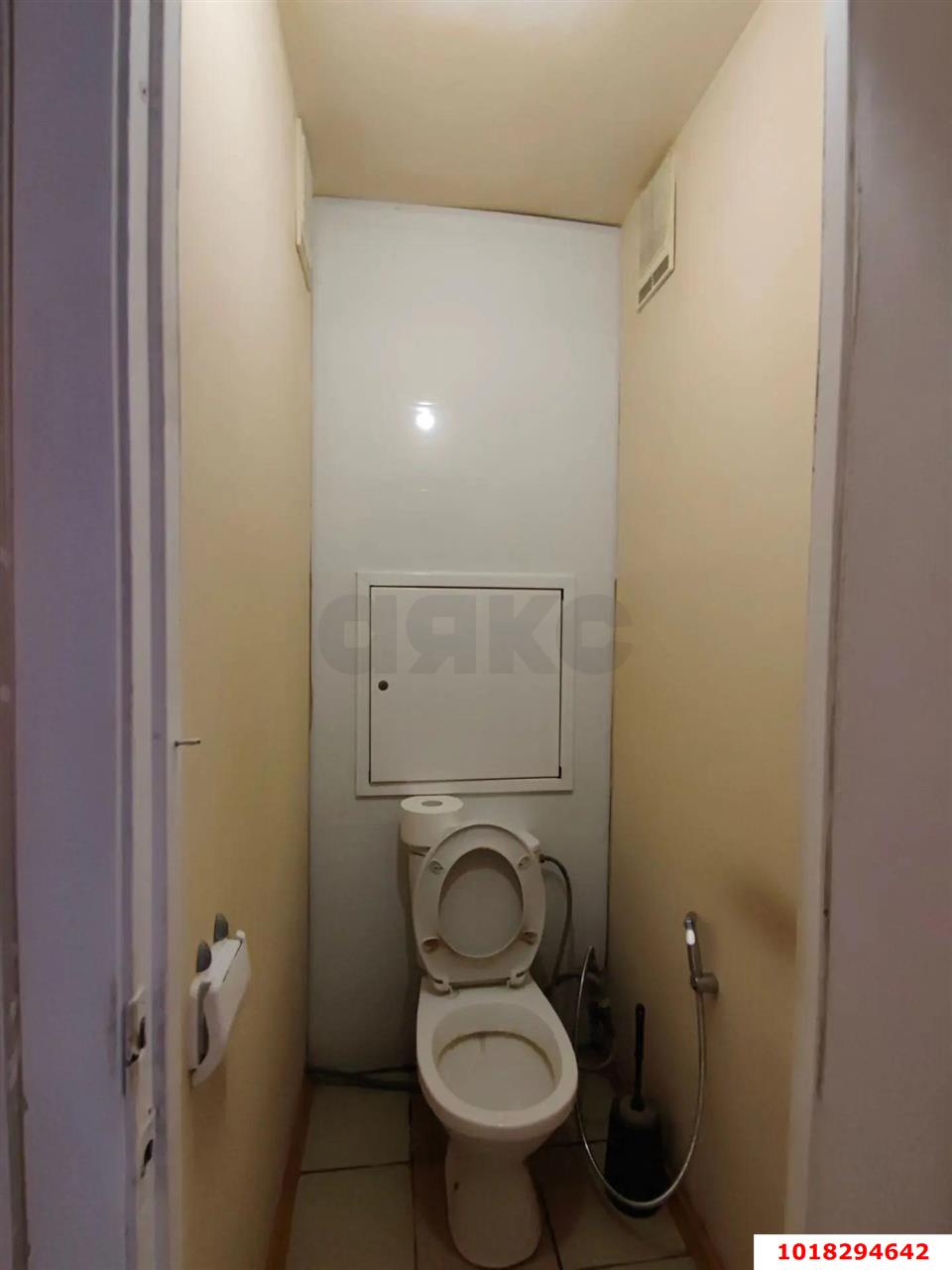 Фото №10: 2-комнатная квартира <span class="whitespace-nowrap">55 м²</span>, <span class="whitespace-nowrap">10/16 эт.</span> - Краснодар, Прикубанский внутригородской округ, мкр. Военный городок № 109, ул. Кореновская, 69