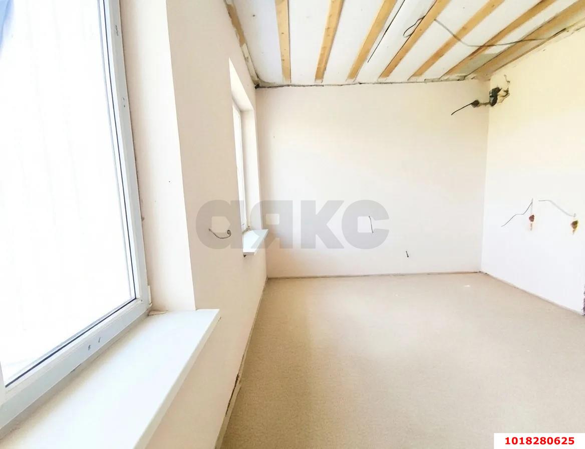 Фото №3: 1-комнатная квартира <span class="whitespace-nowrap">48 м²</span>, <span class="whitespace-nowrap">4/4 эт.</span> - Краснодар, Карасунский внутригородской округ, ж/м Пашковский, ул. Карасунская, 257
